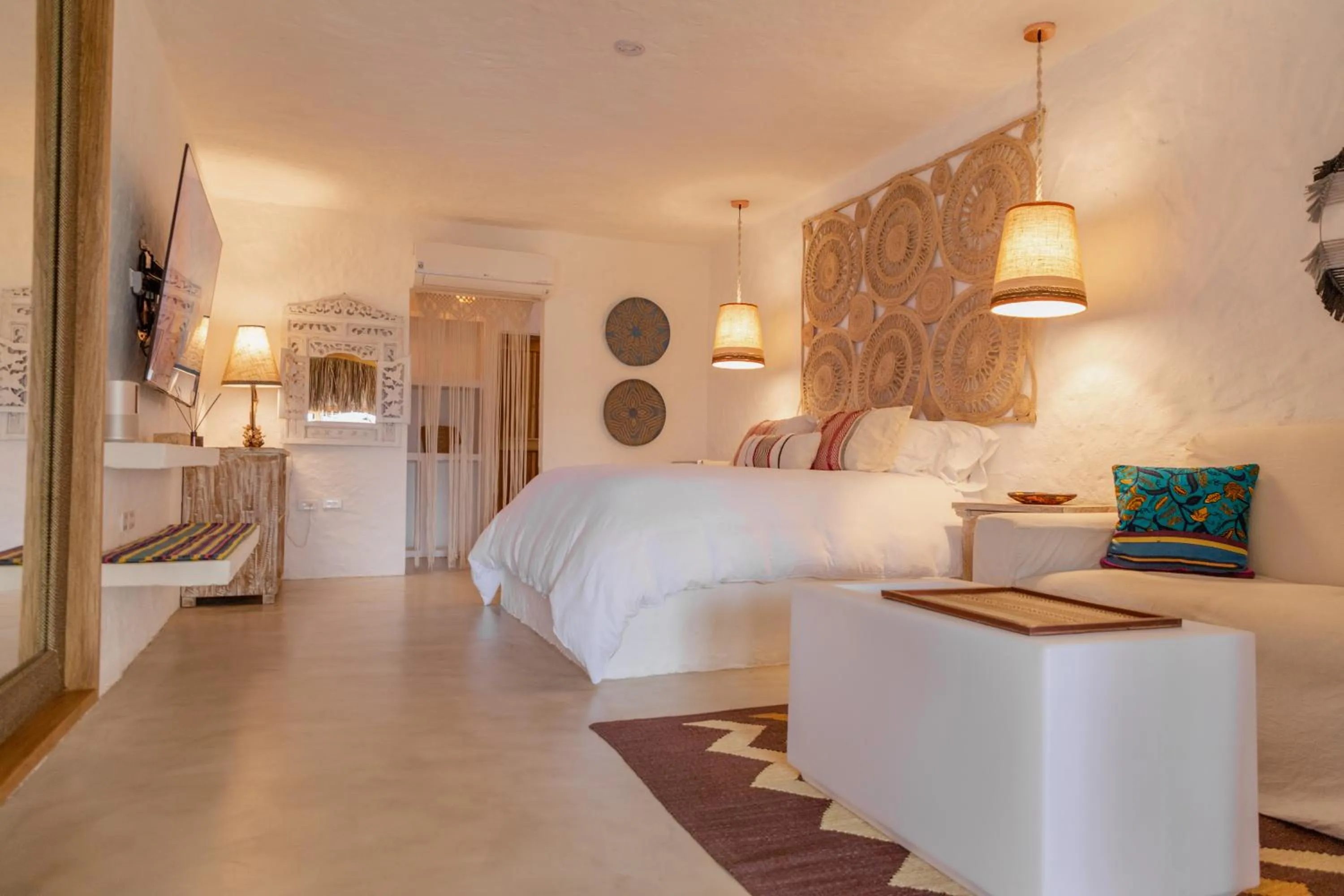 Bed in Bora Bora Cartagena