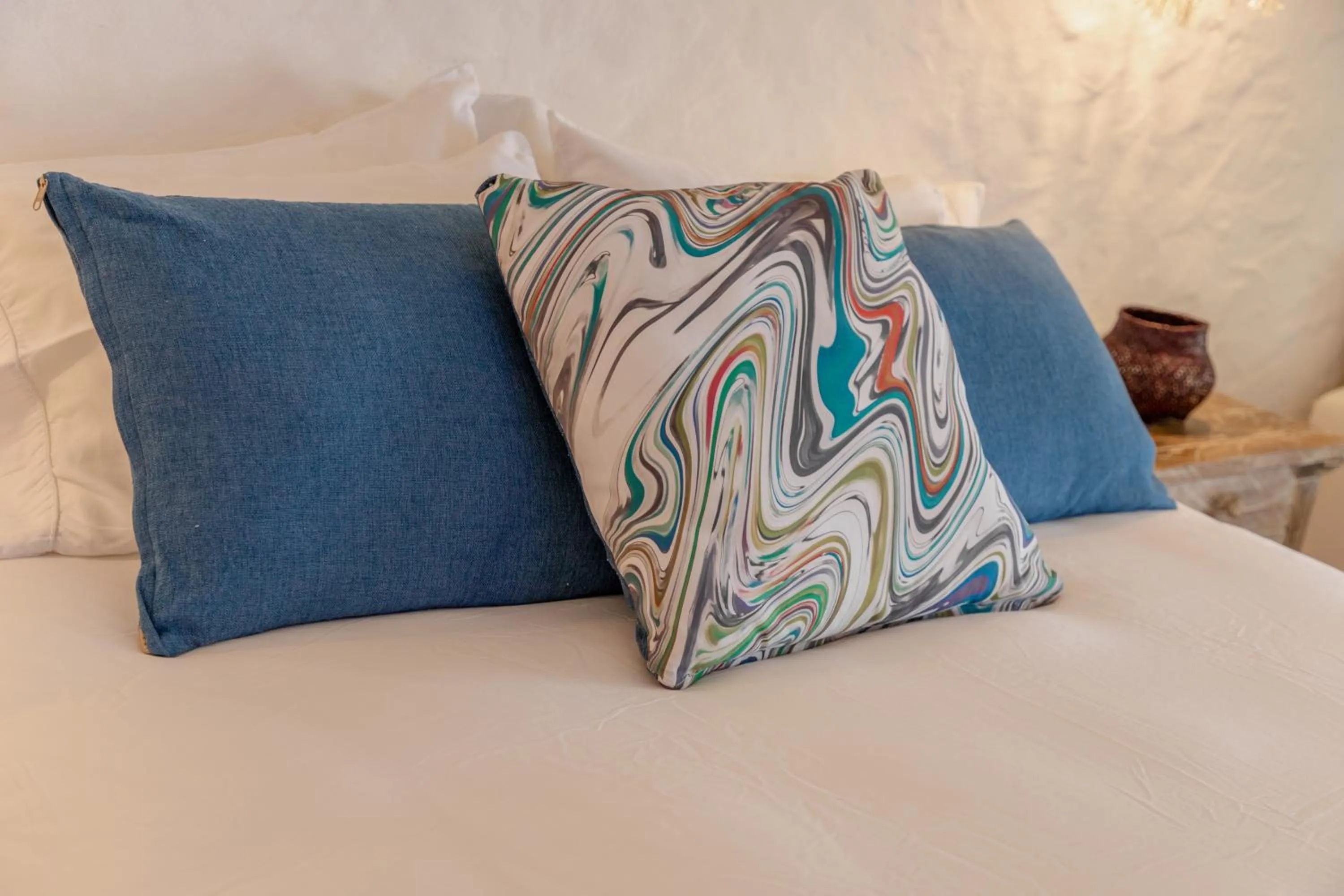 Bed in Bora Bora Cartagena