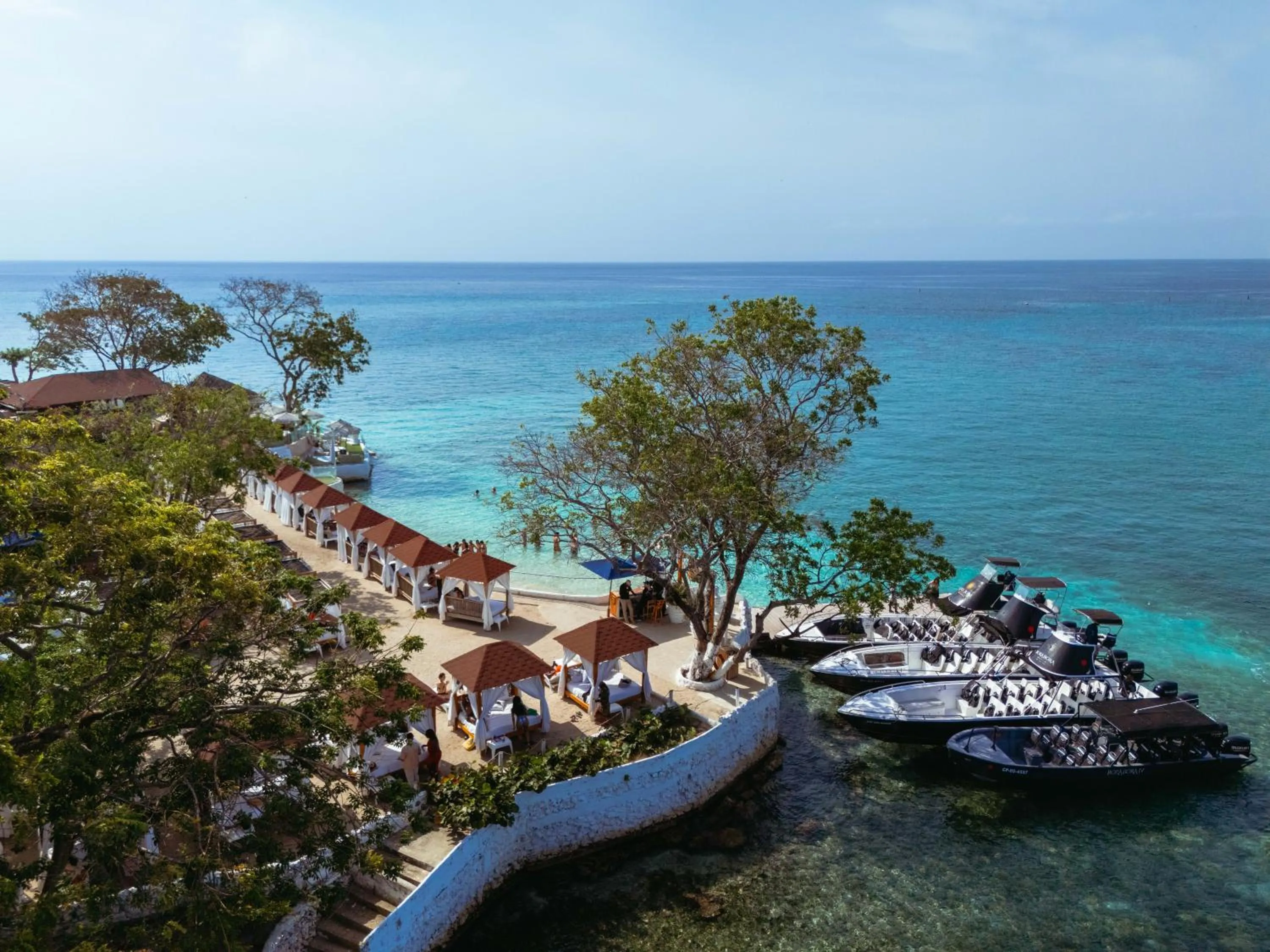 Property building in Bora Bora Cartagena