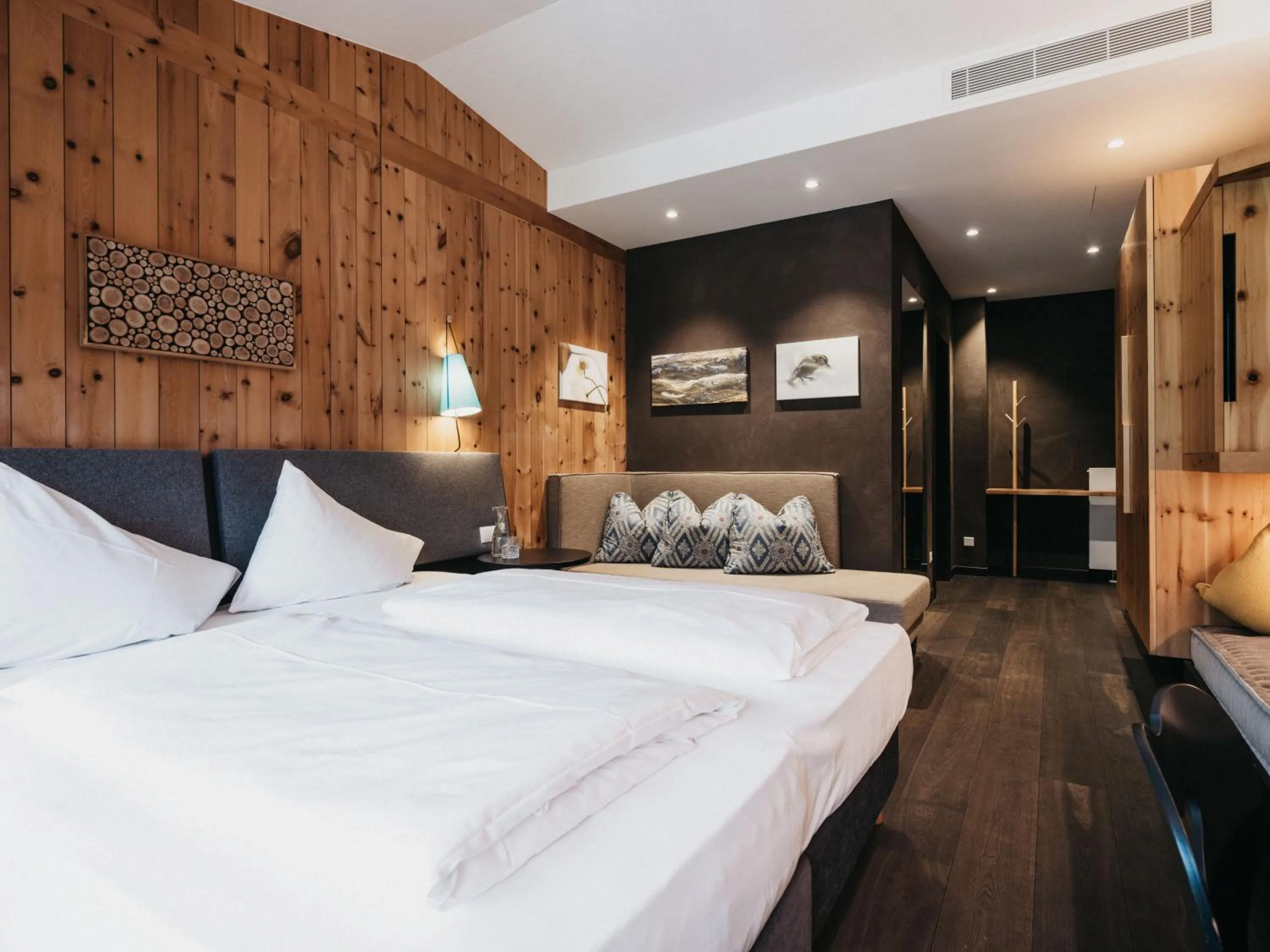 Bedroom, Bed in Hotel Rudolf