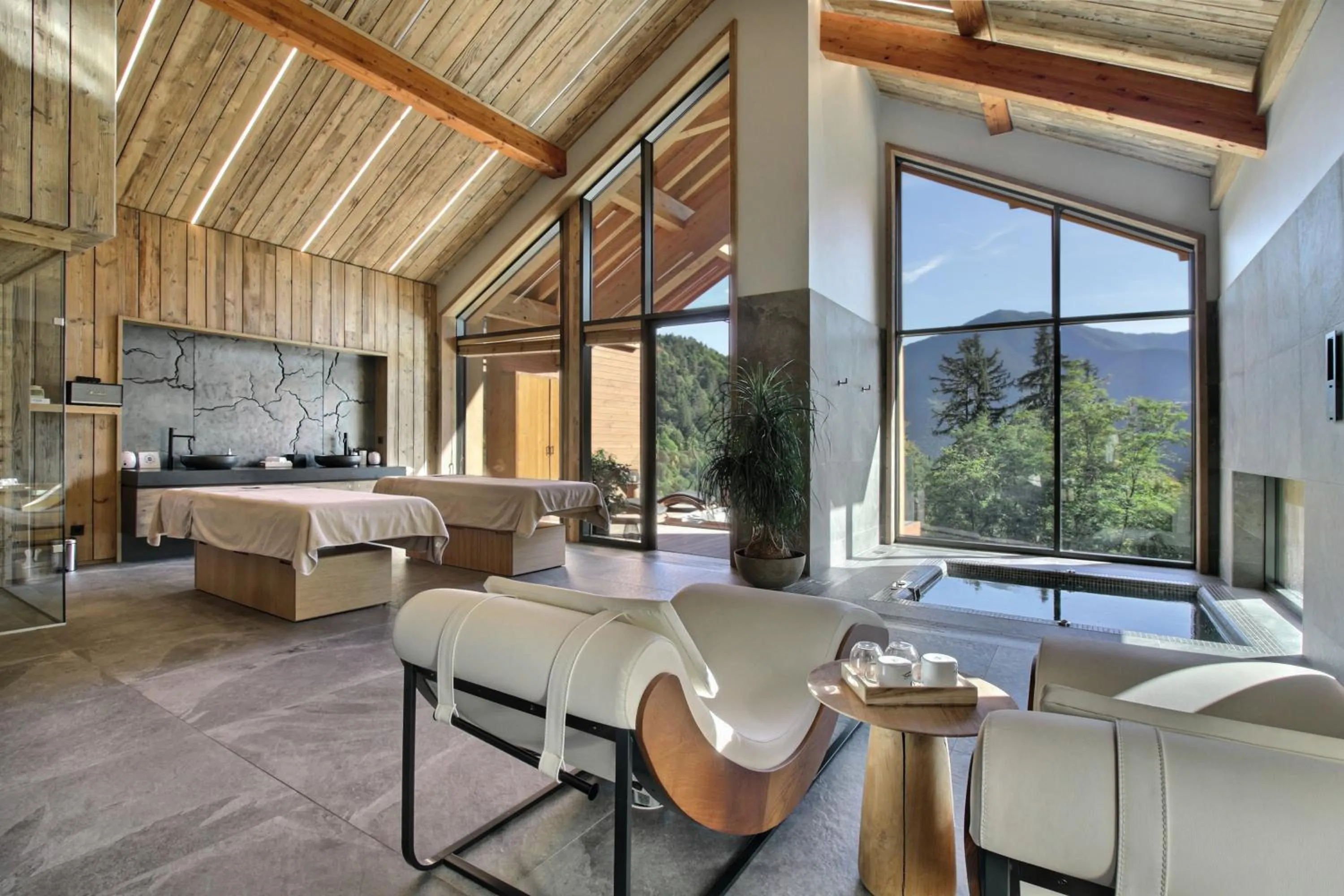 Spa and wellness centre/facilities in Pure Montagne Resort & Spa