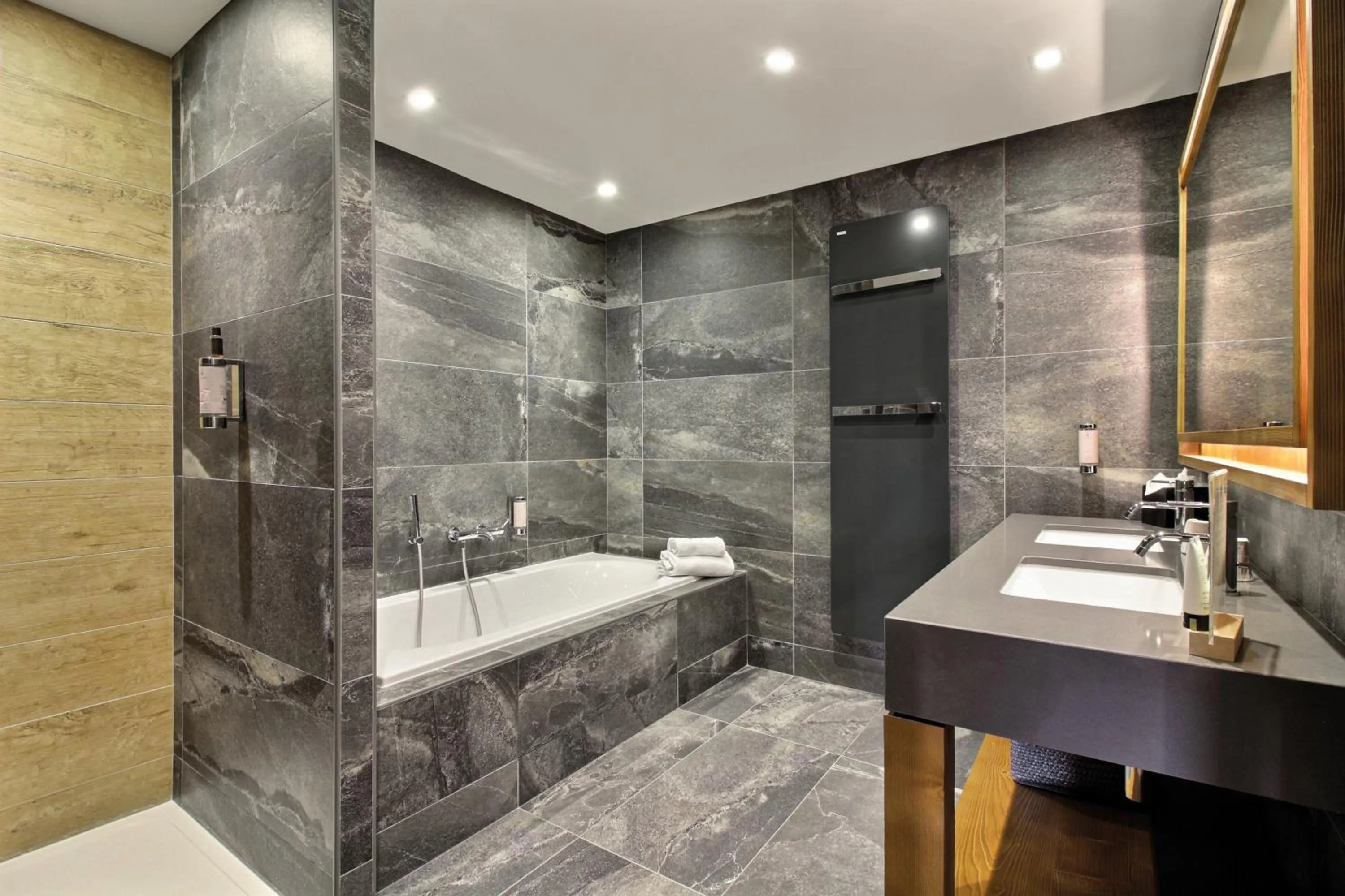 Bathroom in Pure Montagne Resort & Spa