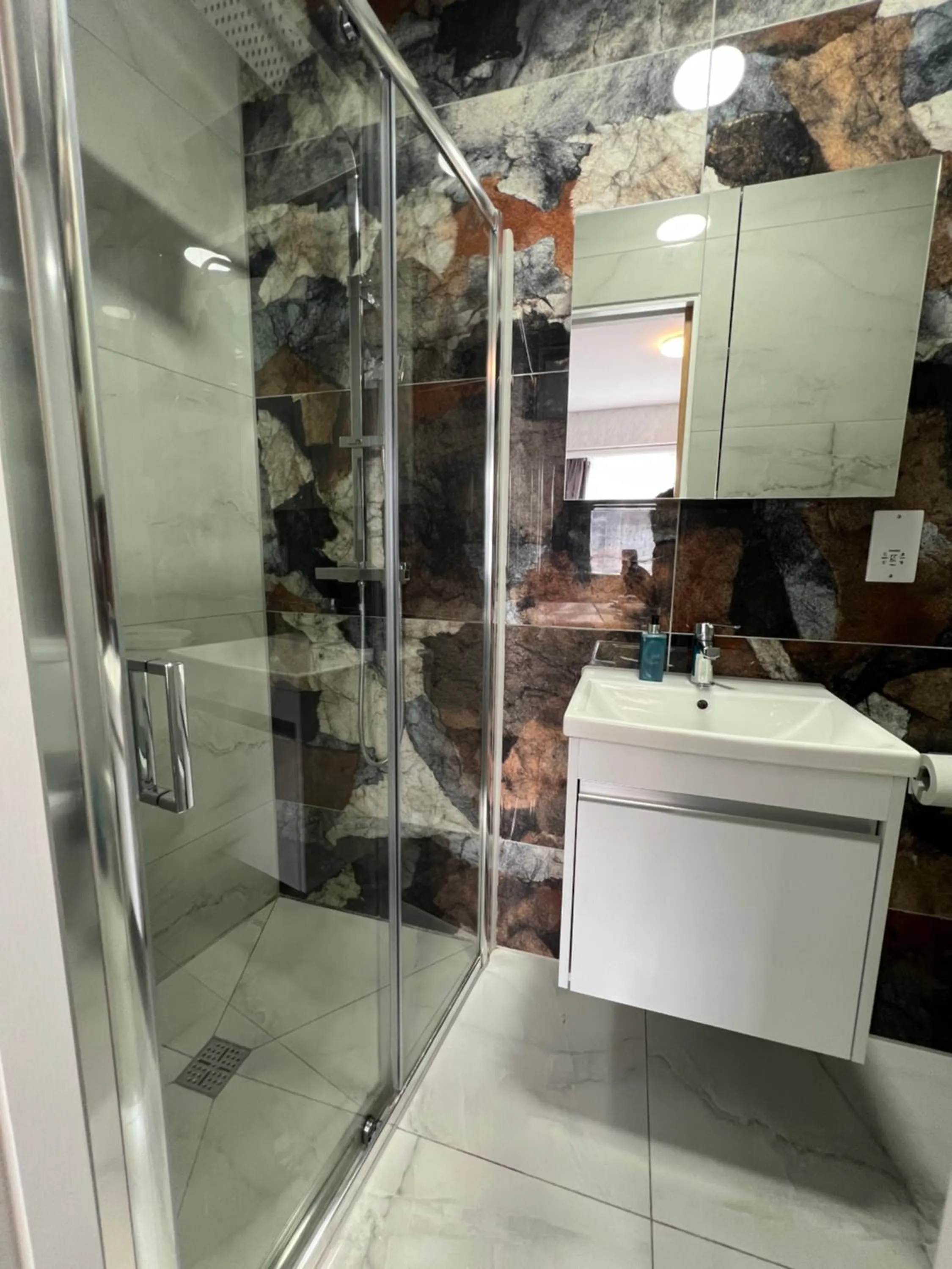 Shower in Paragraph Edmonton