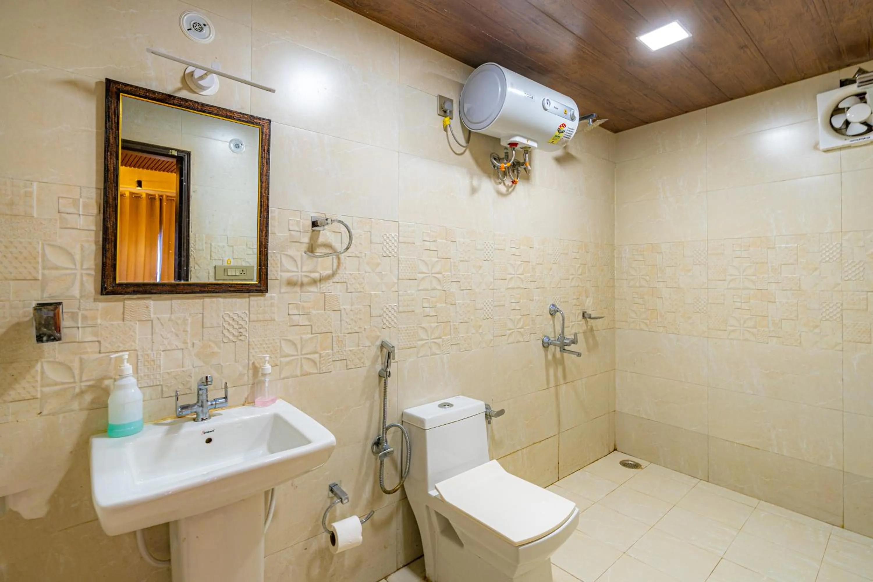 Shower in The Social Stays Mussoorie