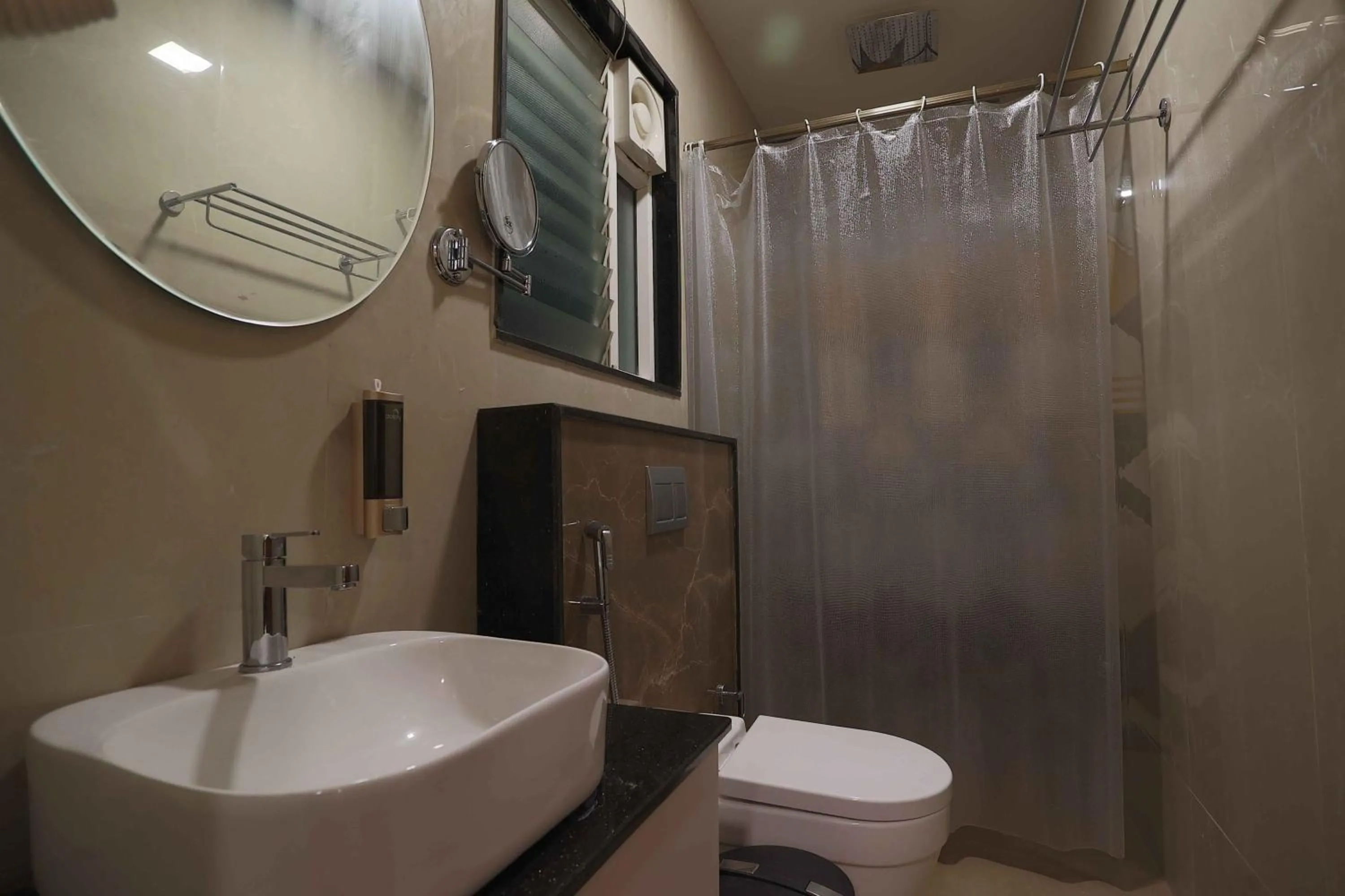 Bathroom in HOTEL BLUEMOON