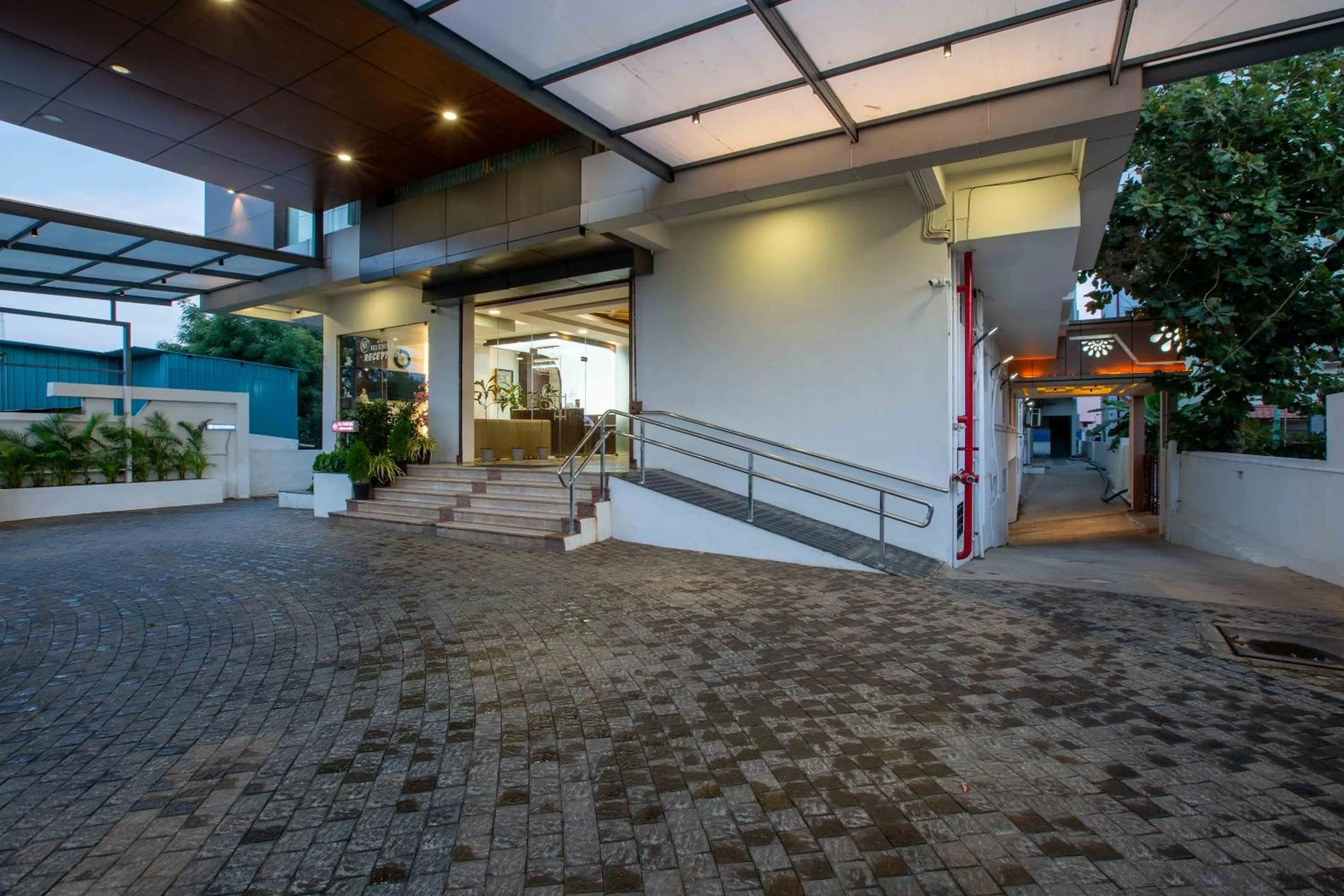 Property building in HOTEL BLUEMOON