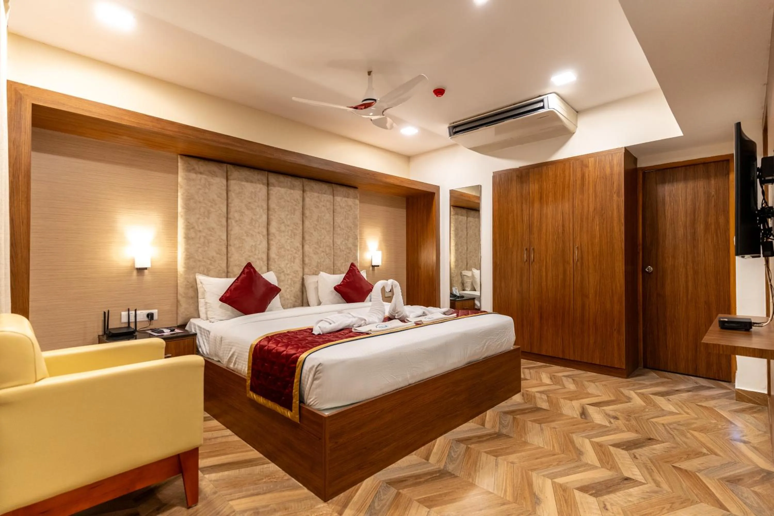 Bed in HOTEL BLUEMOON