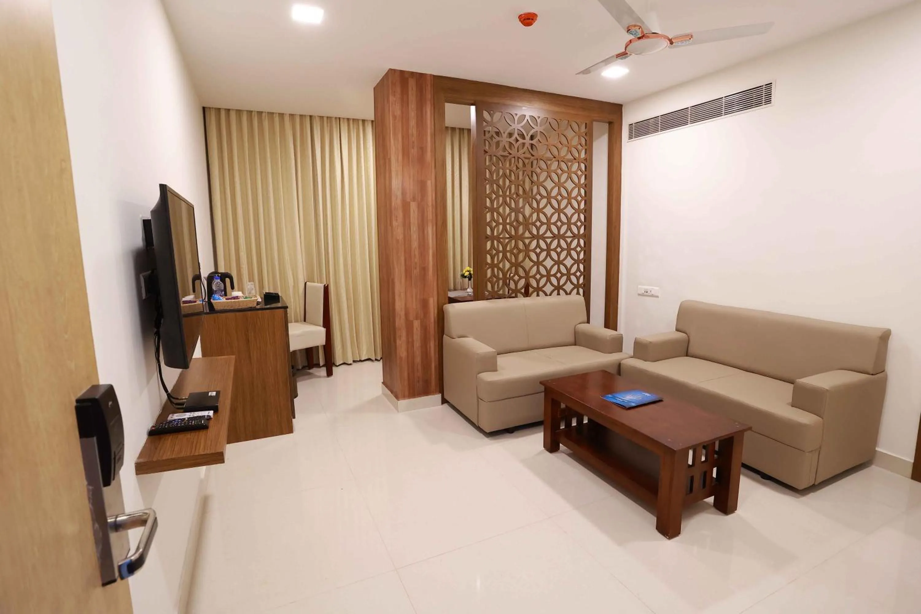 Living room in HOTEL BLUEMOON