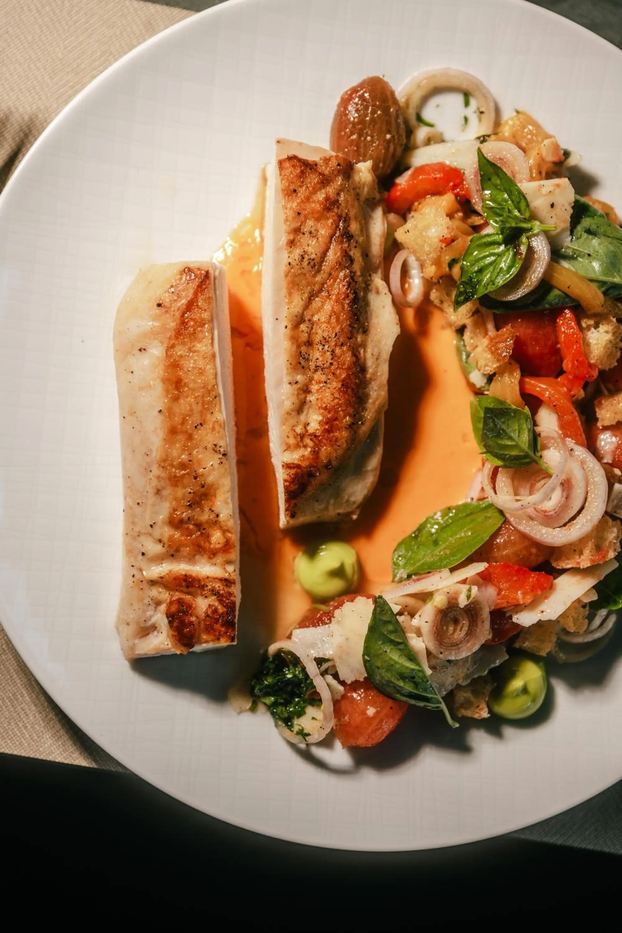 Restaurant/places to eat in M Boutique Hotel - Designed for Adults