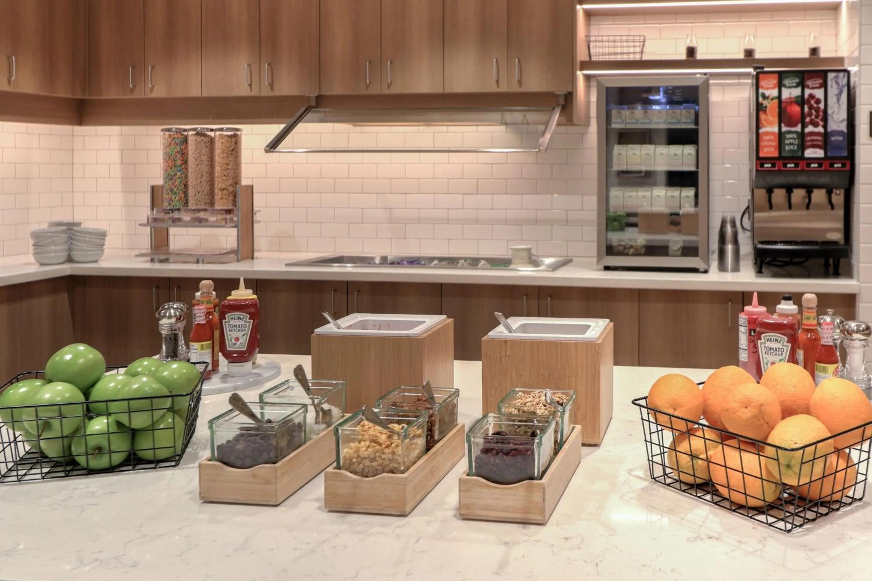 Lounge or bar in Residence Inn by Marriott Pigeon Forge