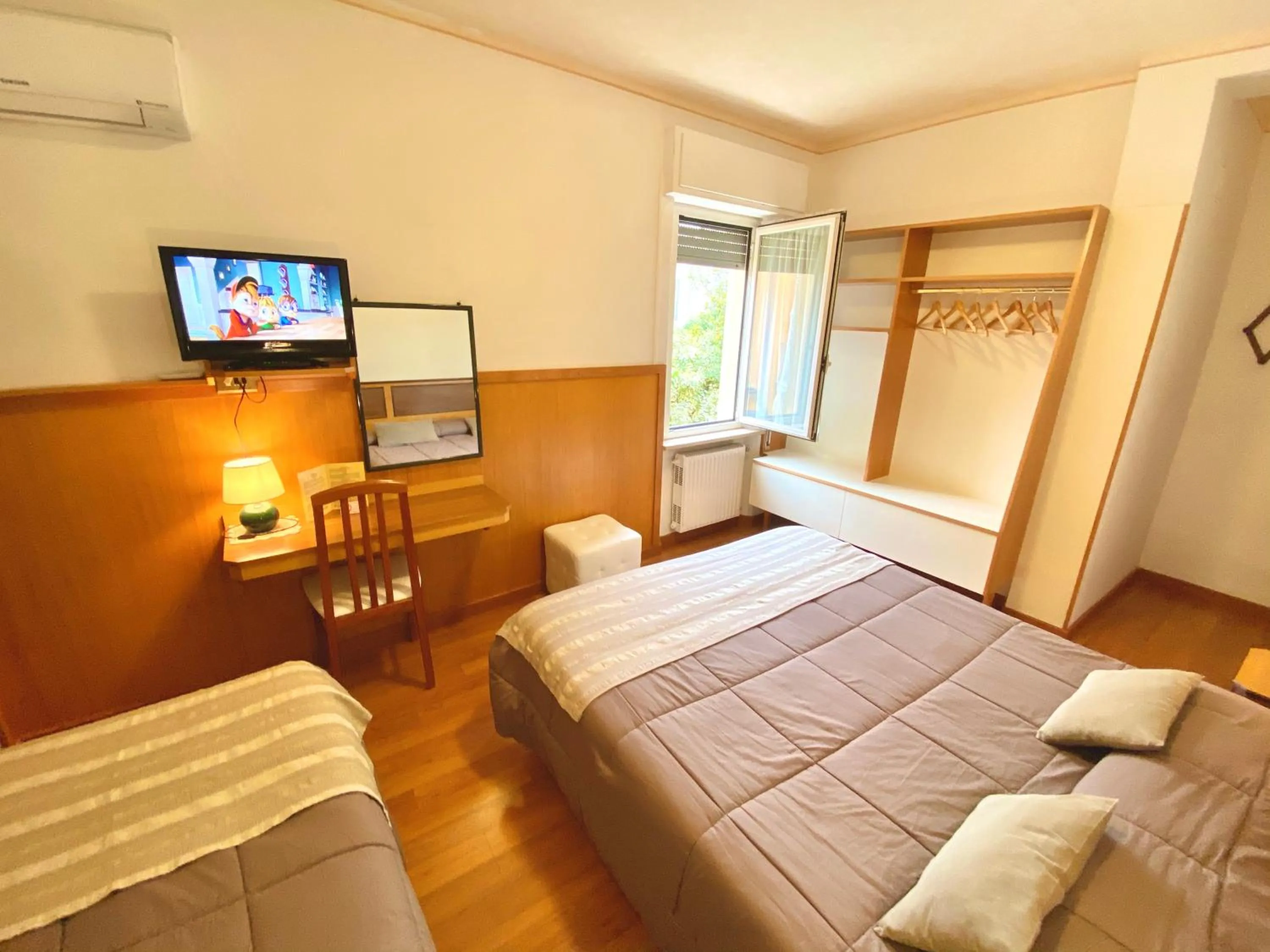 Bedroom, Bed in Hotel Signa