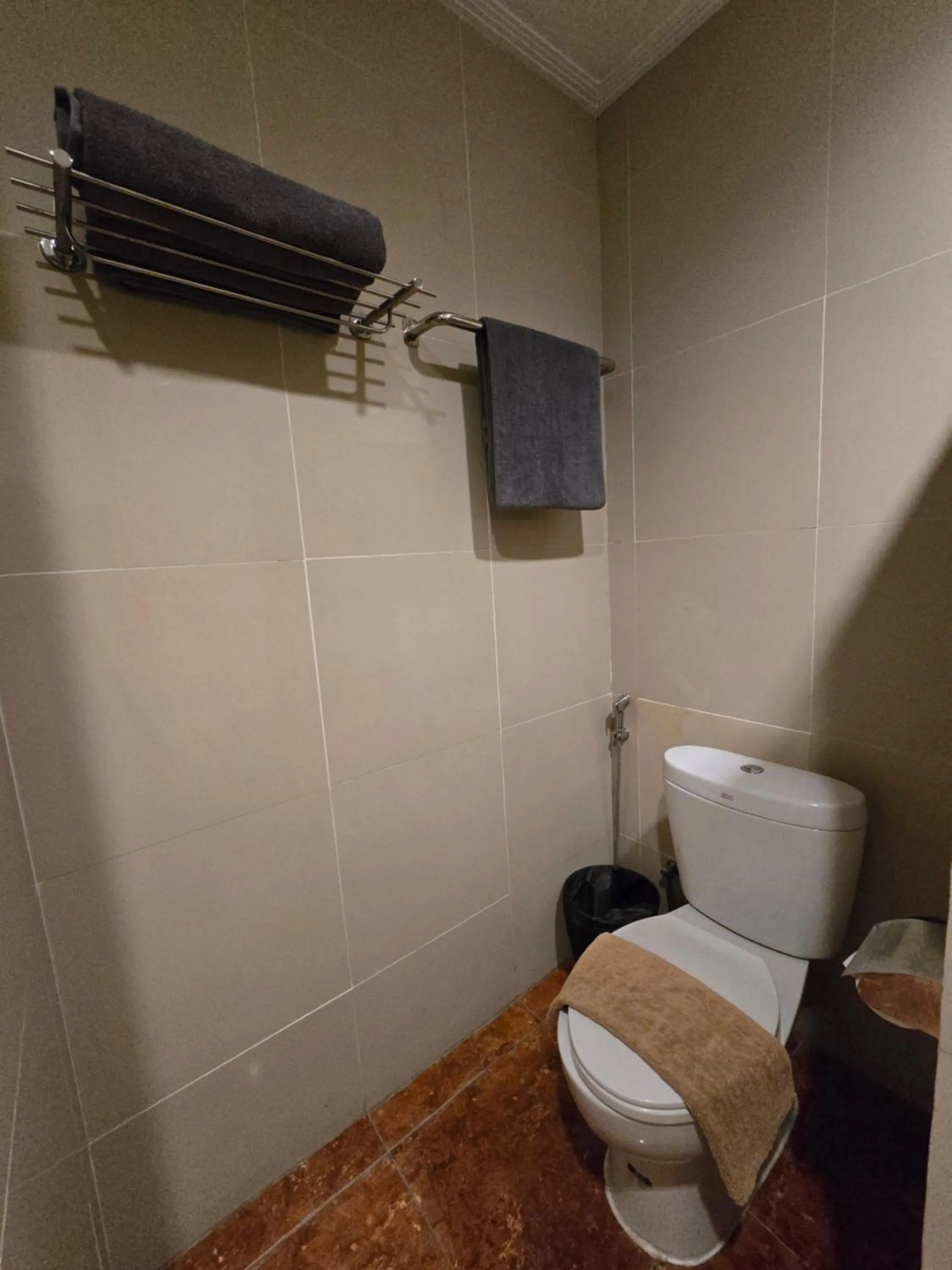 Family Double Room in Marilyn Hotel Serpong