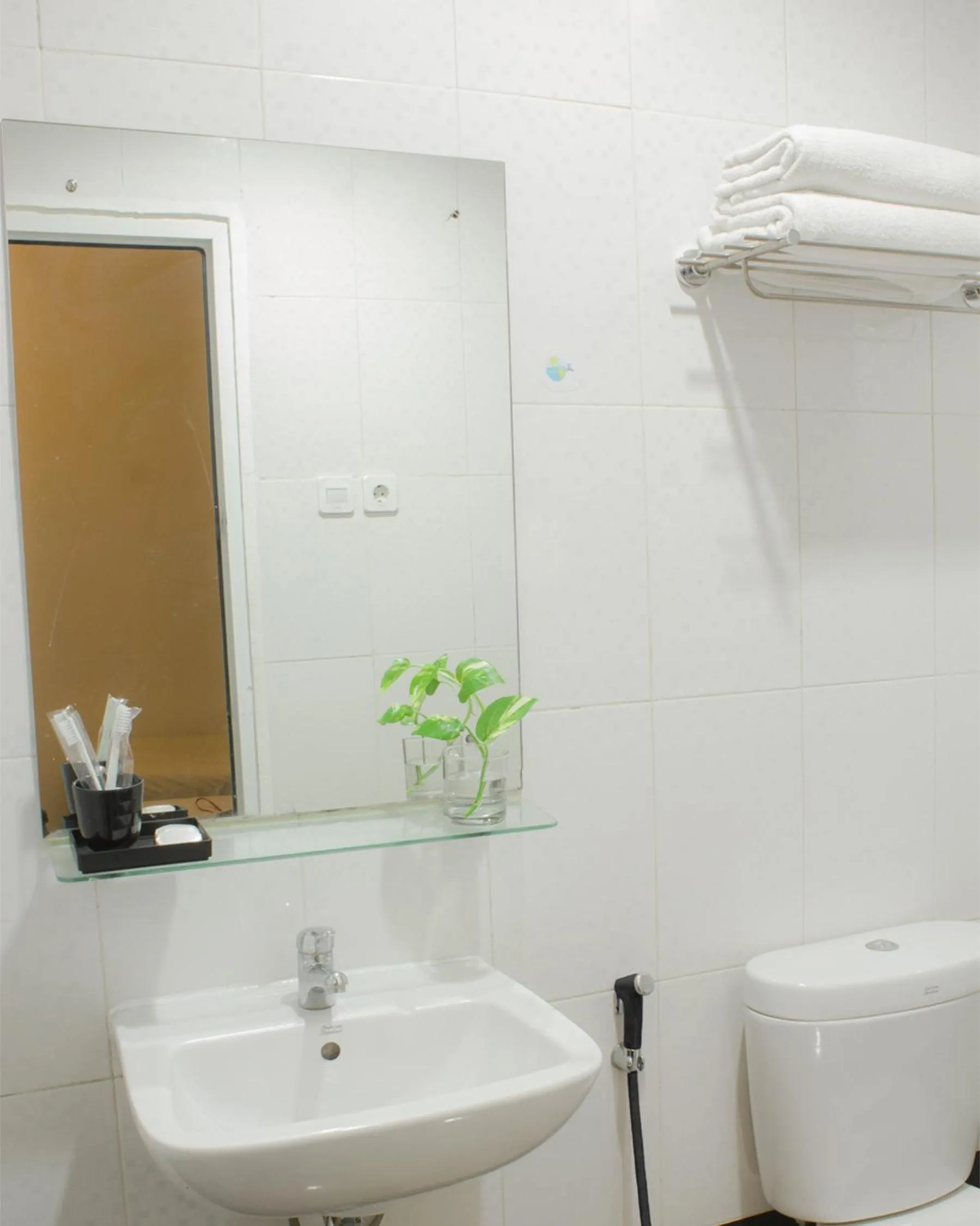 Bathroom in Marilyn Hotel Serpong