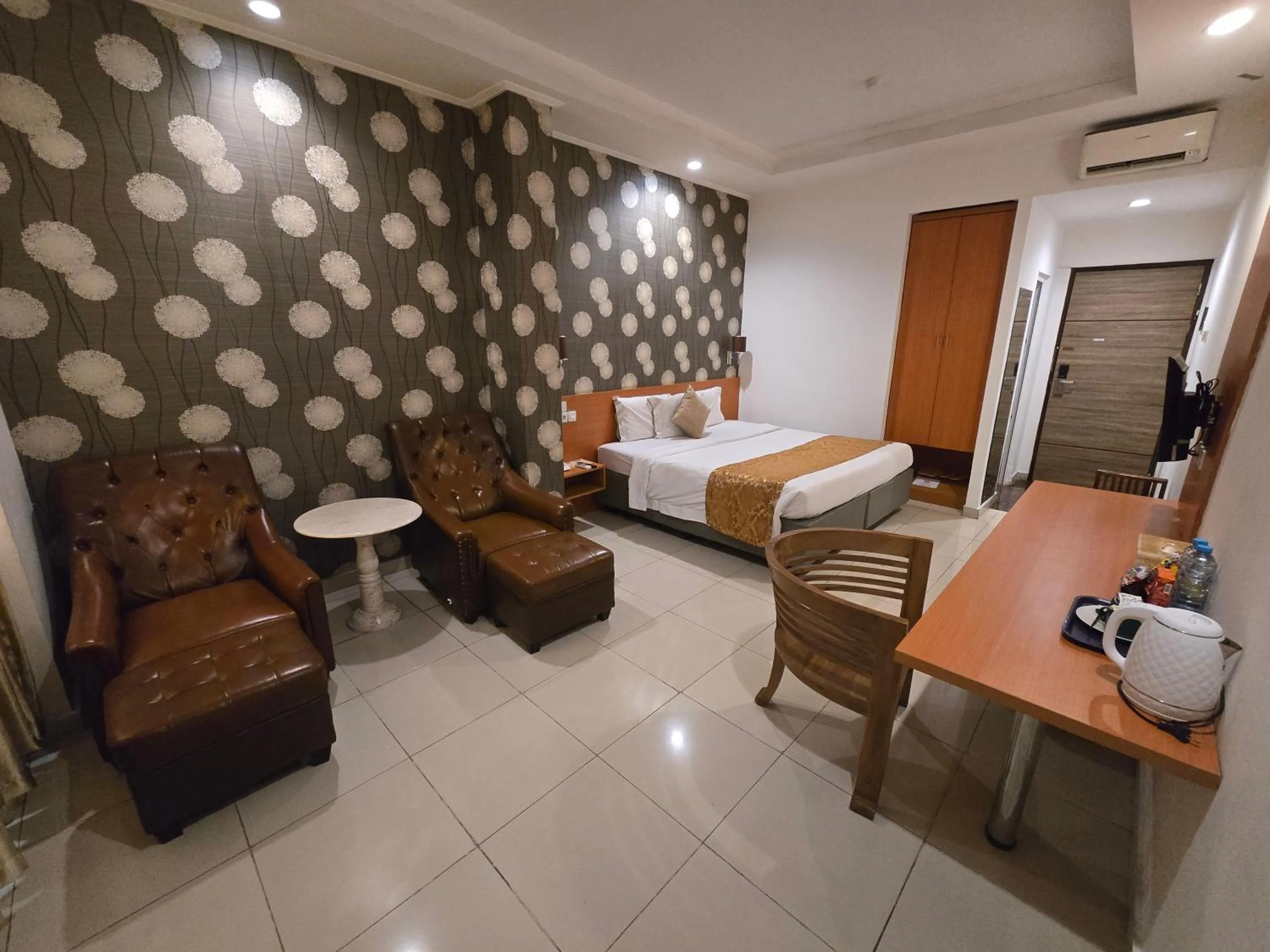 Bedroom, Bed in Marilyn Hotel Serpong