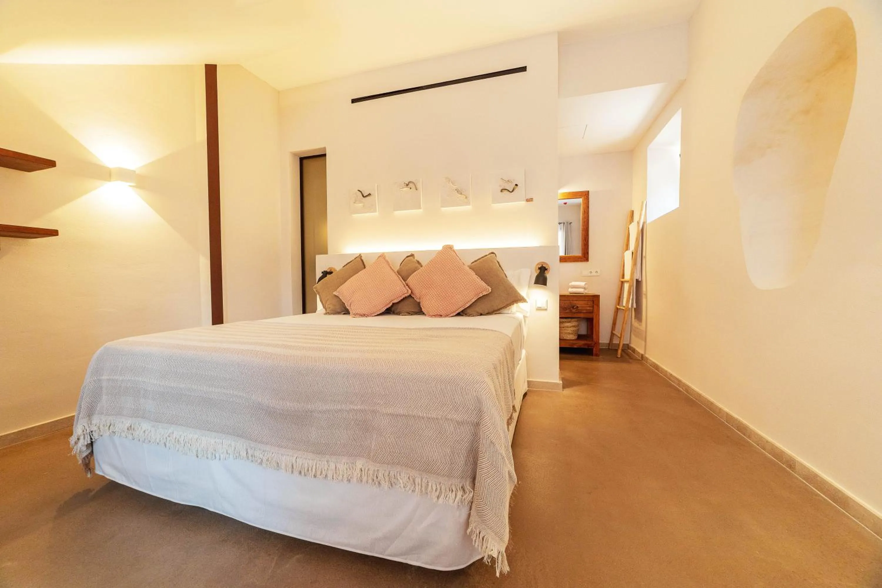 Bed in Ōrigins Hotel Boutique - Adults Only