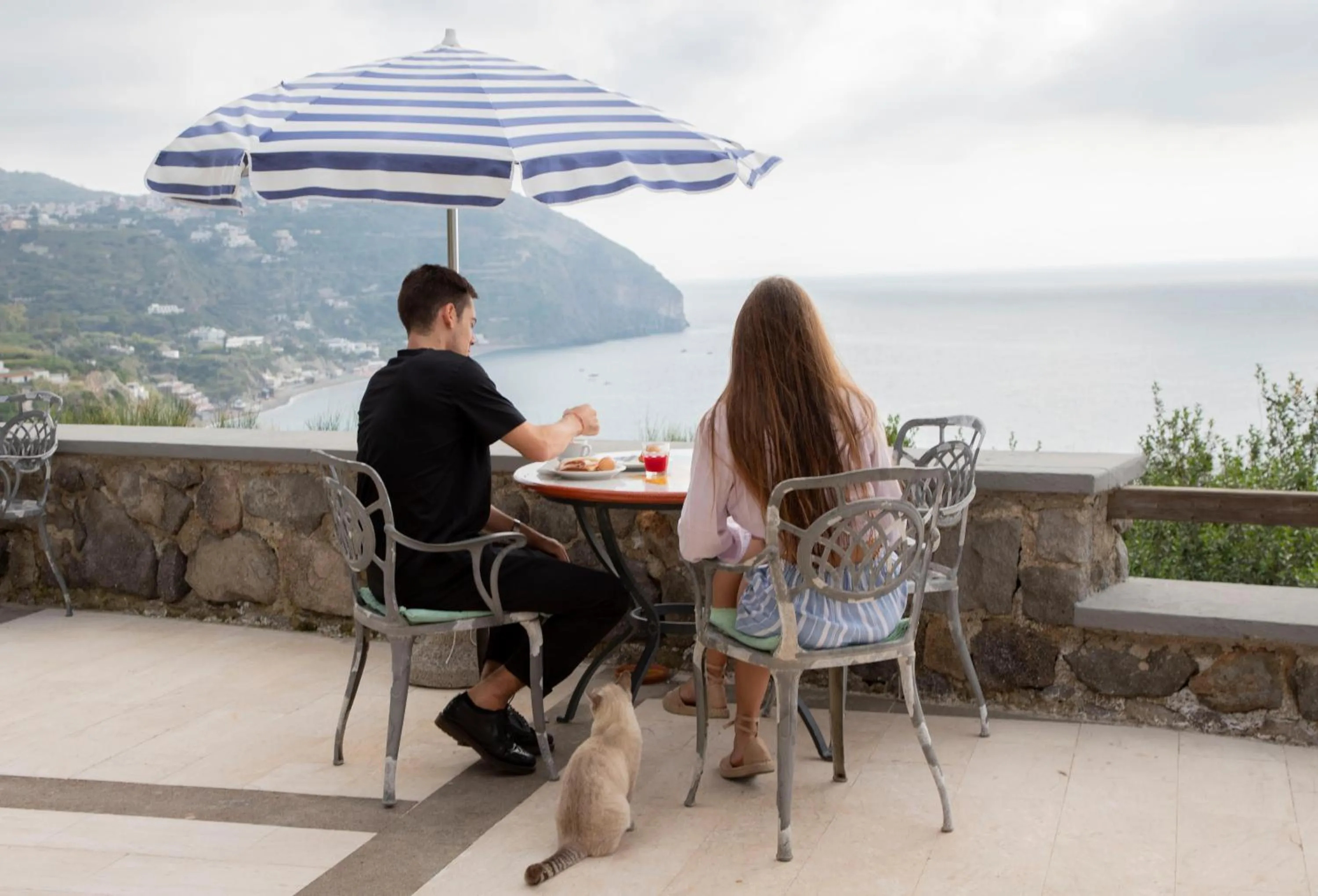 Guests in Hotel Loreley