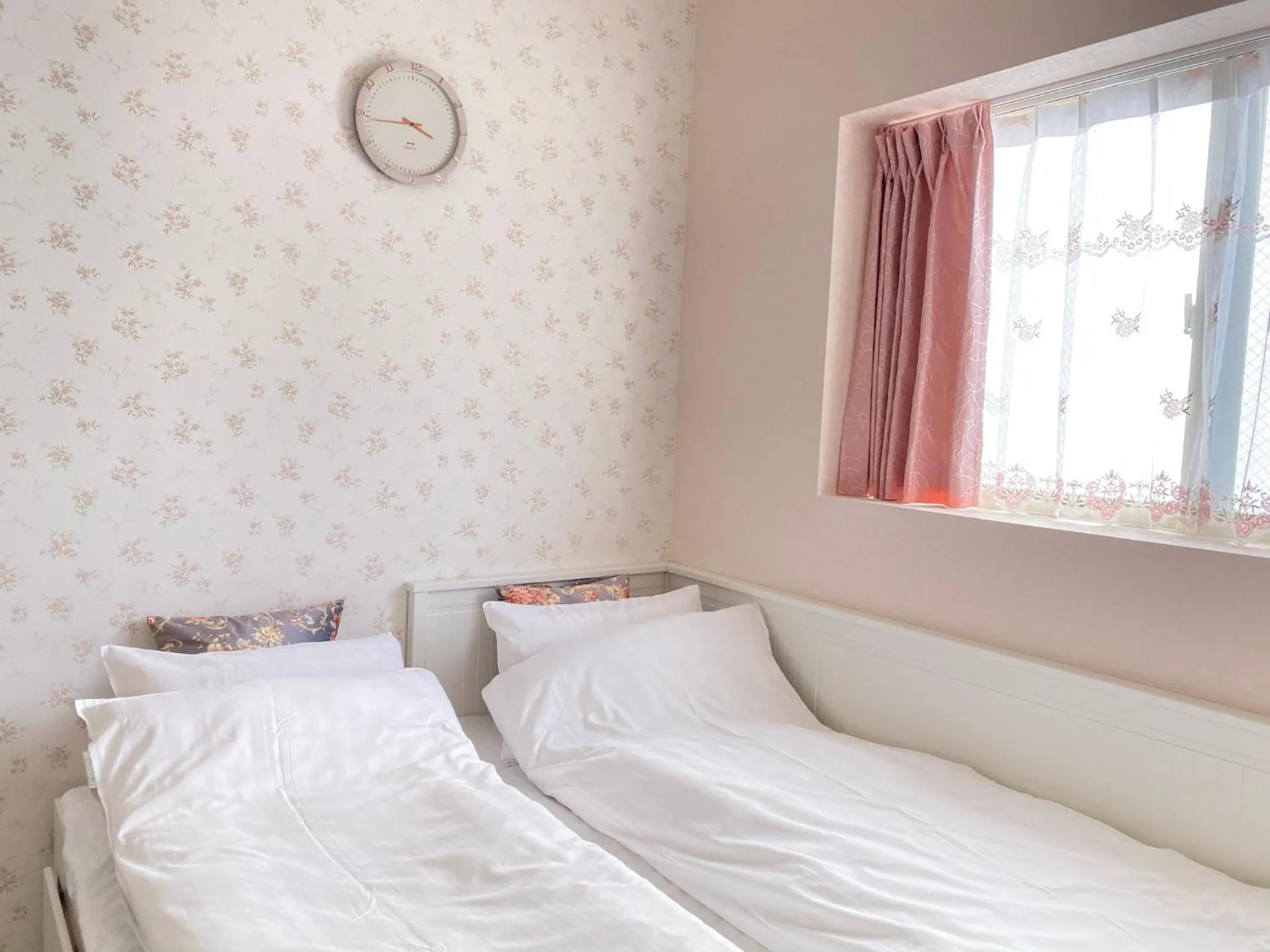 K.K.House in Osaka（まるまる一棟貸し切り）