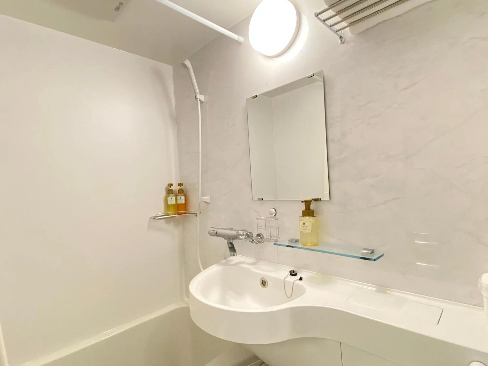 K.K.House in Osaka（まるまる一棟貸し切り）