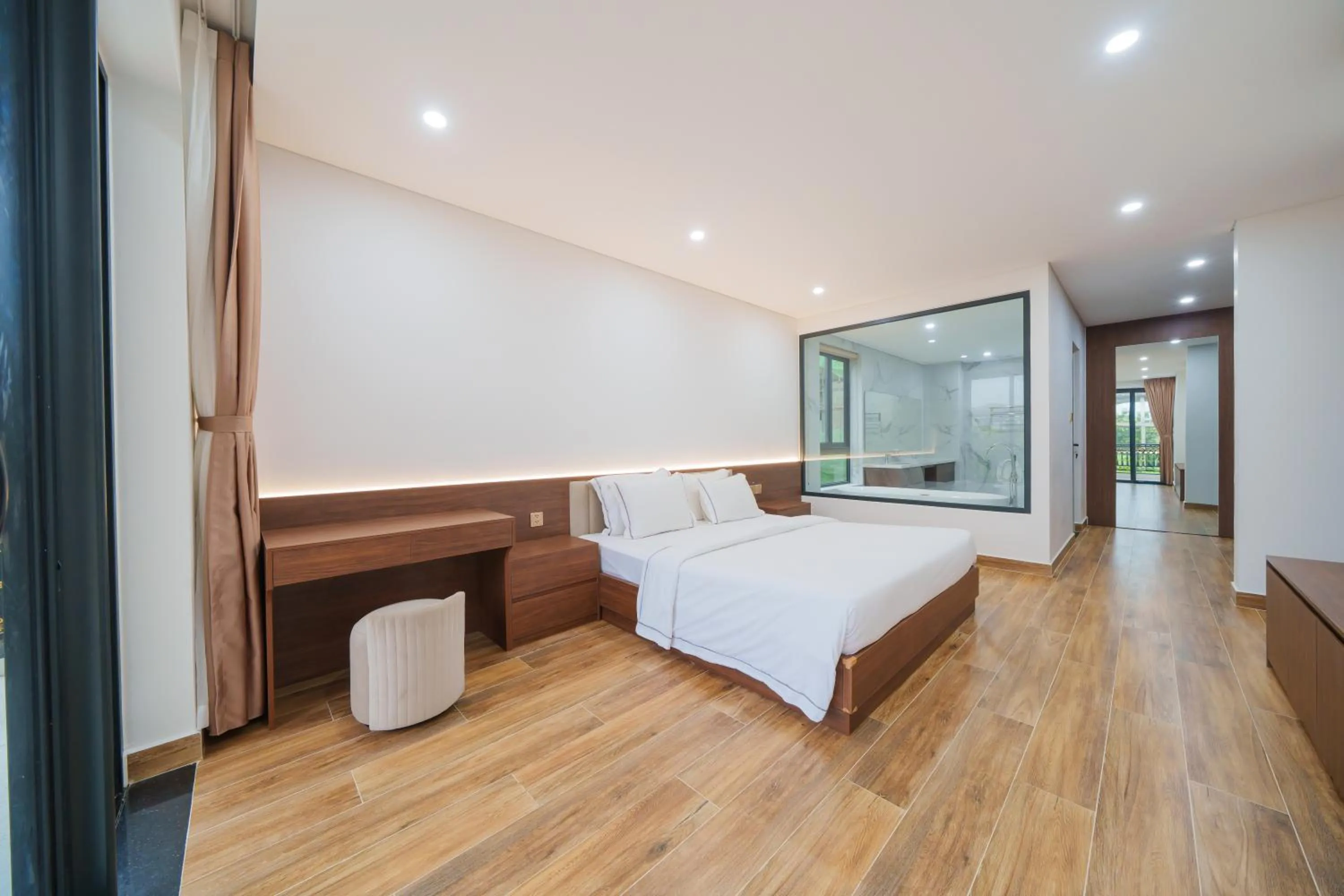 Photo of the whole room, Bed in Cami Riverside Resort Da Nang