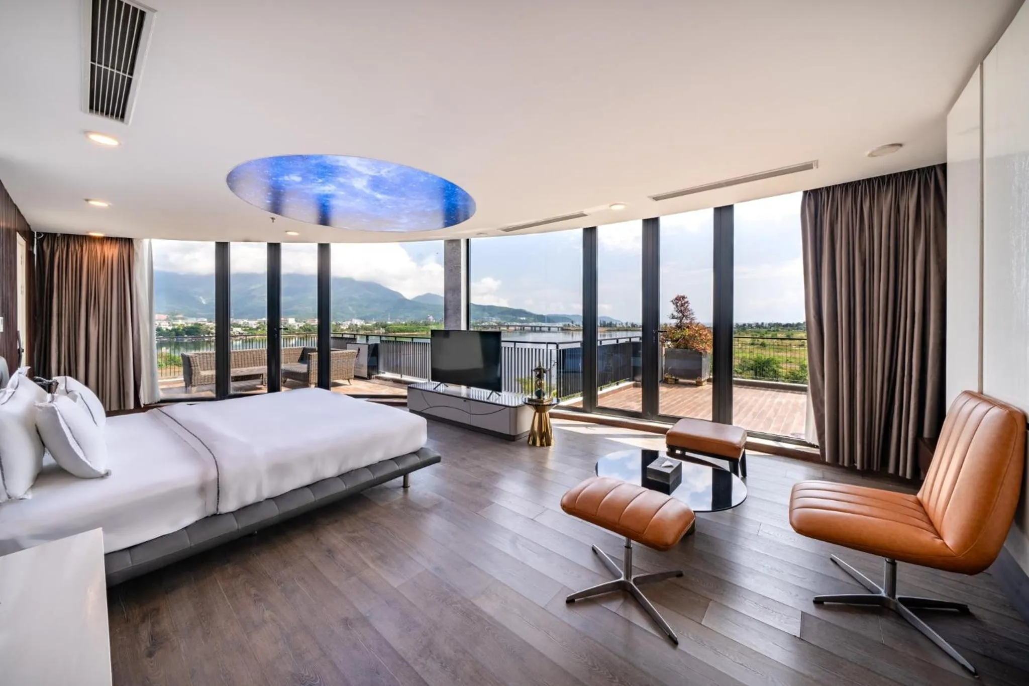 Natural landscape, Bed in Cami Riverside Resort Da Nang