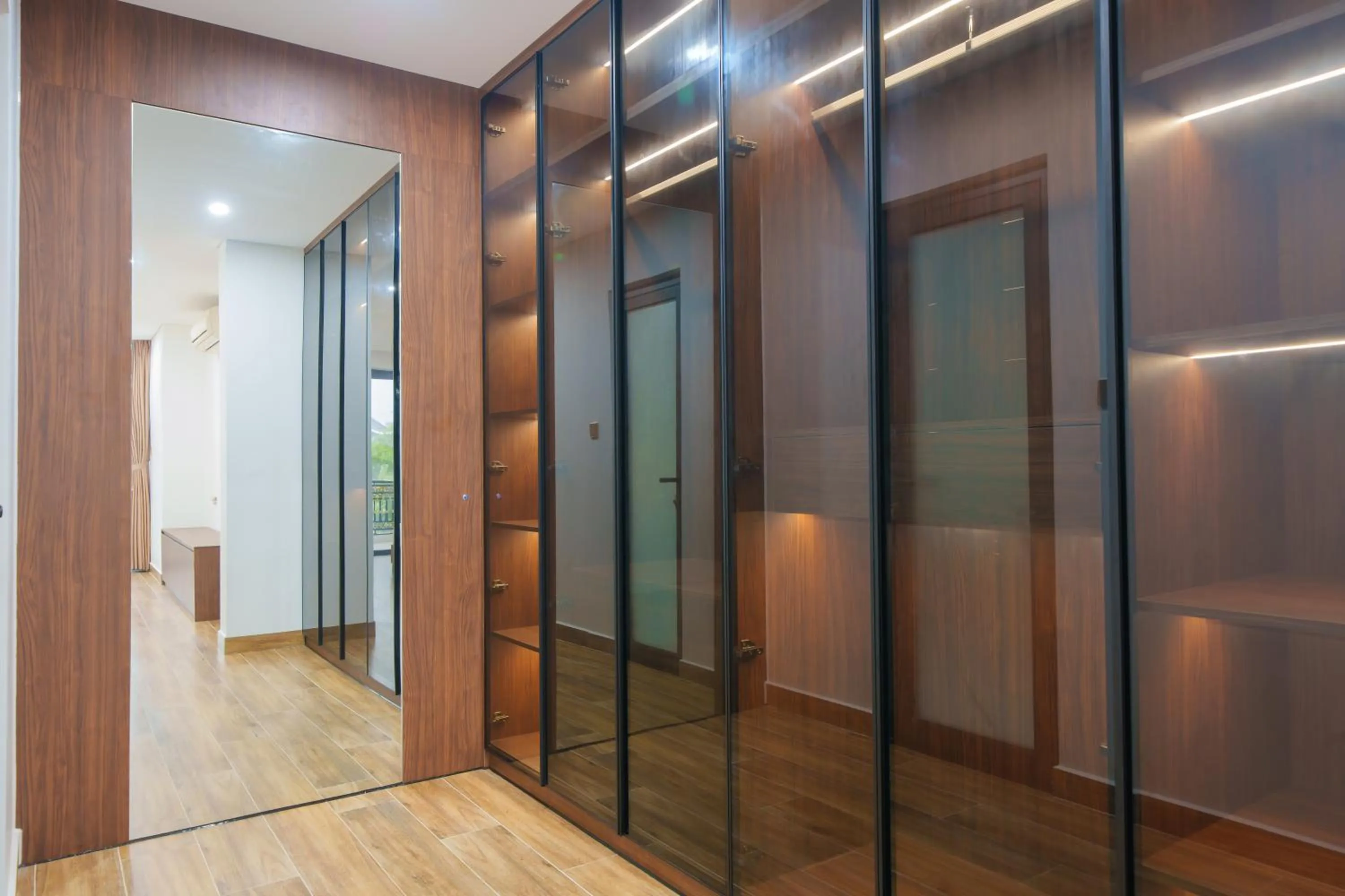 wardrobe in Cami Riverside Resort Da Nang