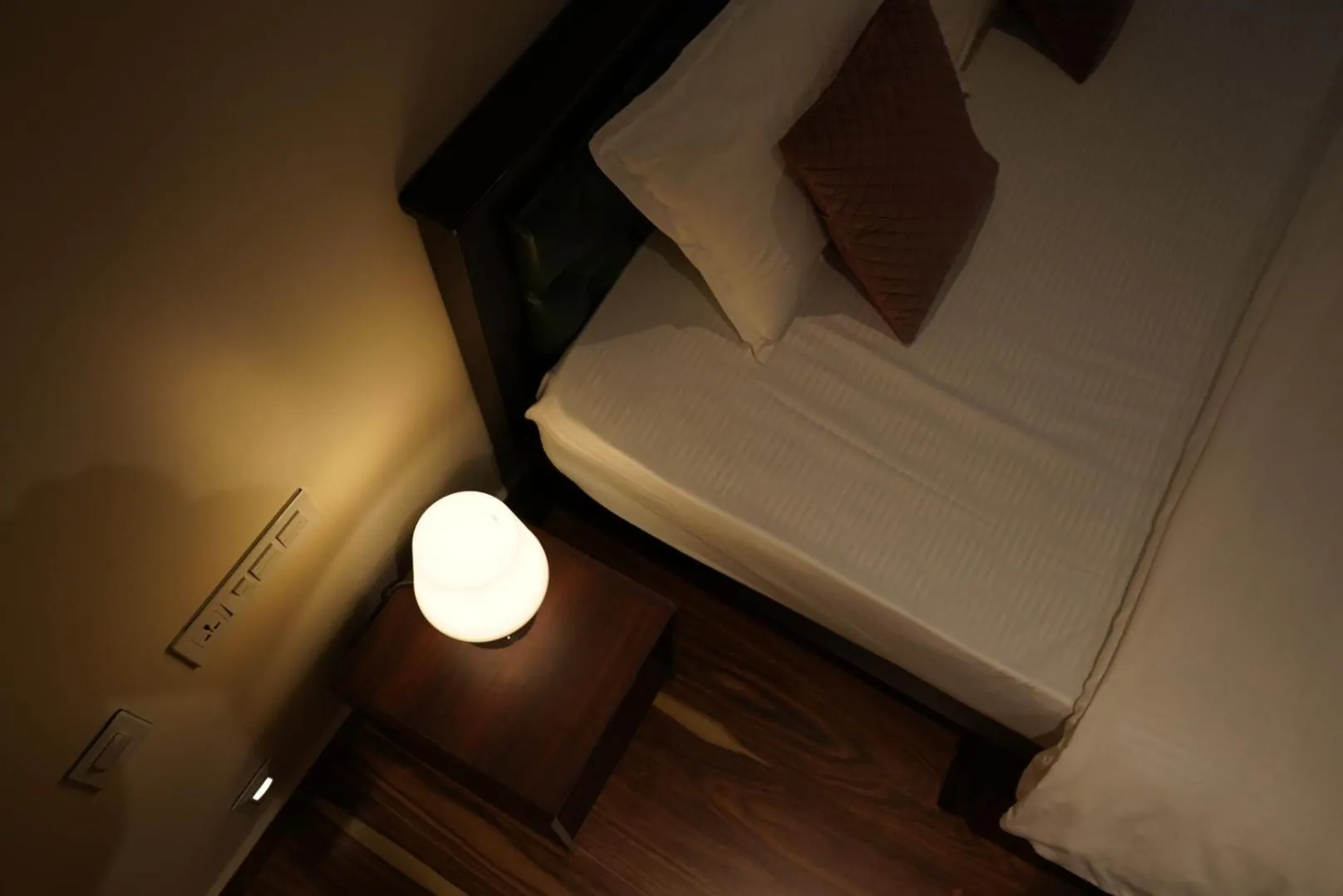 Bed in Coastal Pearl Home Stay, Private Rooms & Villas Murudeshwar