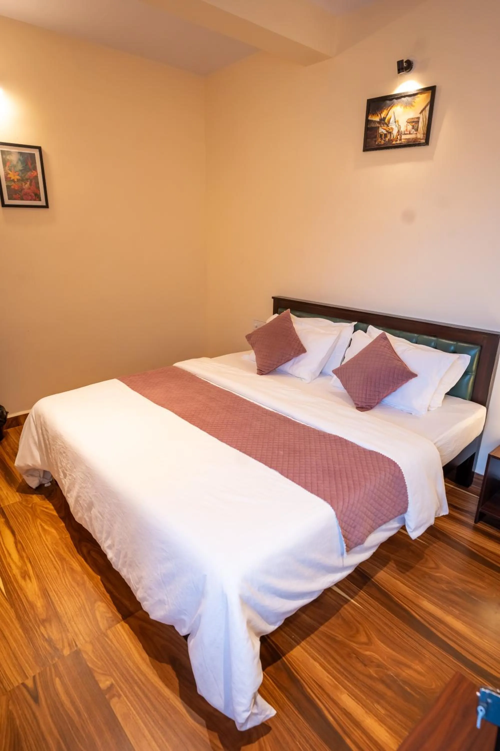 Bed in Coastal Pearl Home Stay, Private Rooms & Villas Murudeshwar