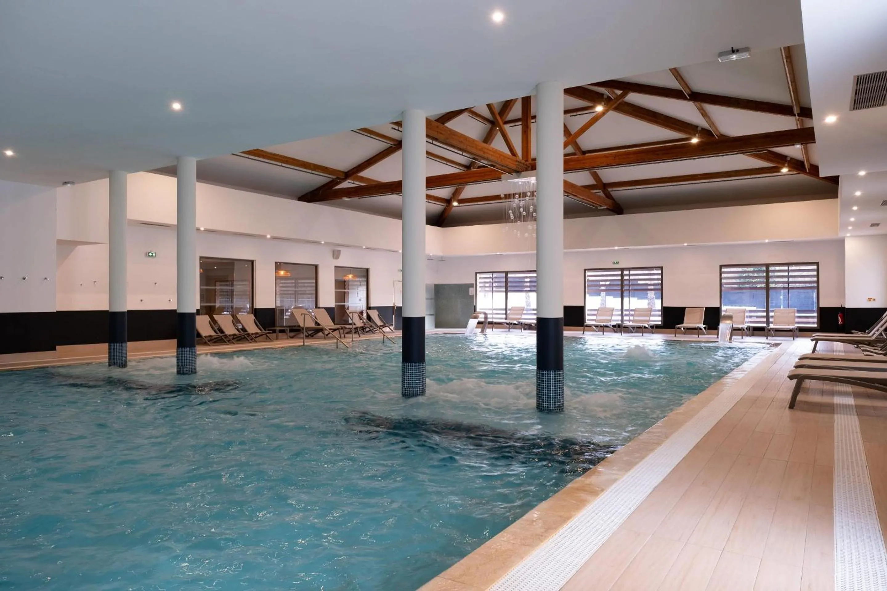 Spa and wellness centre/facilities in Zenitude Hotel La Valadière, Ascend Hotel Collection