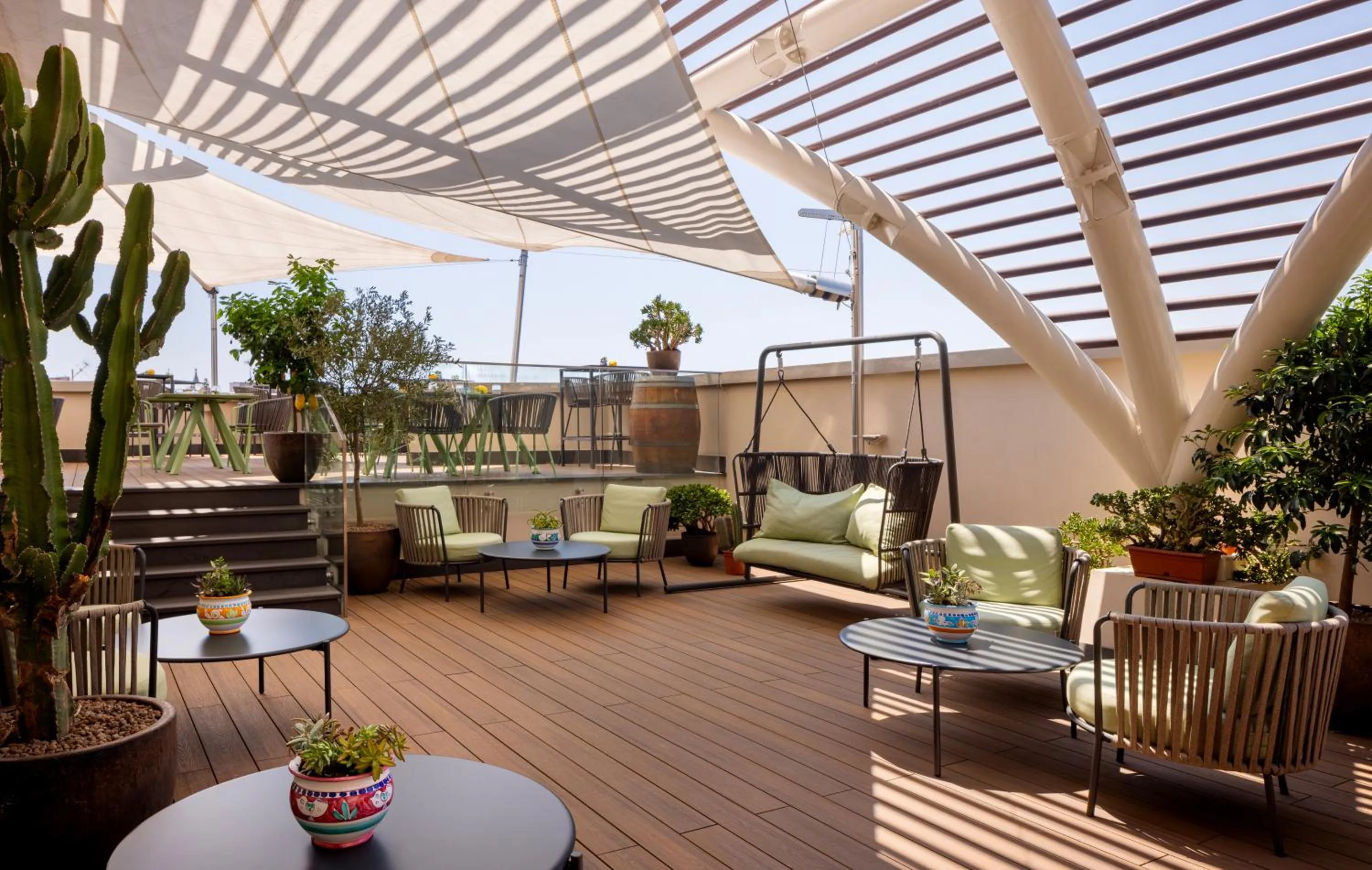 Balcony/Terrace in UNA Hotels Napoli