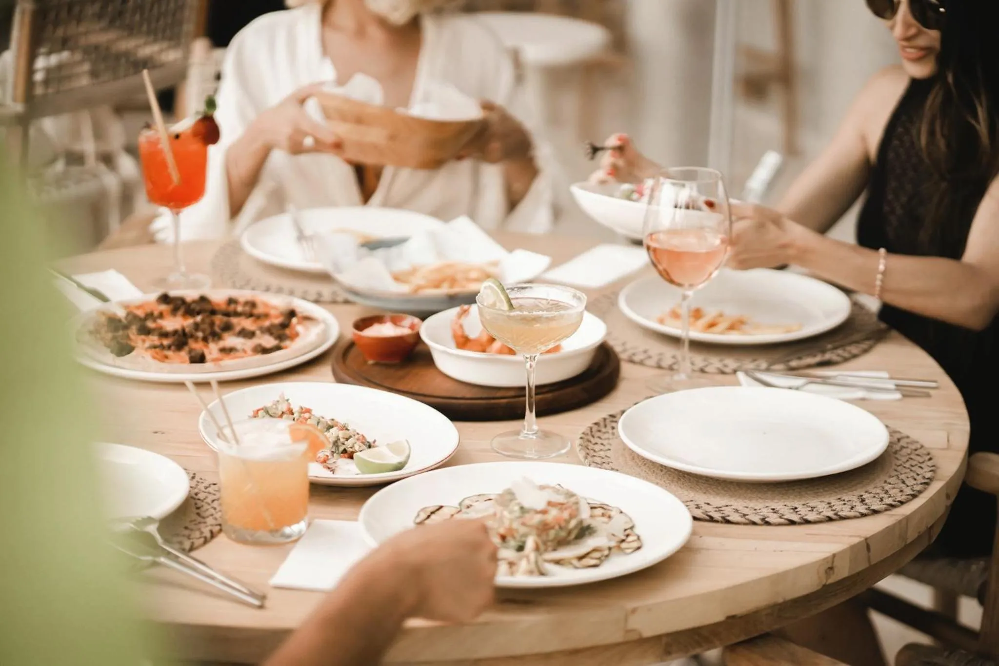 Restaurant/places to eat in Perios Beach House - Adults Only