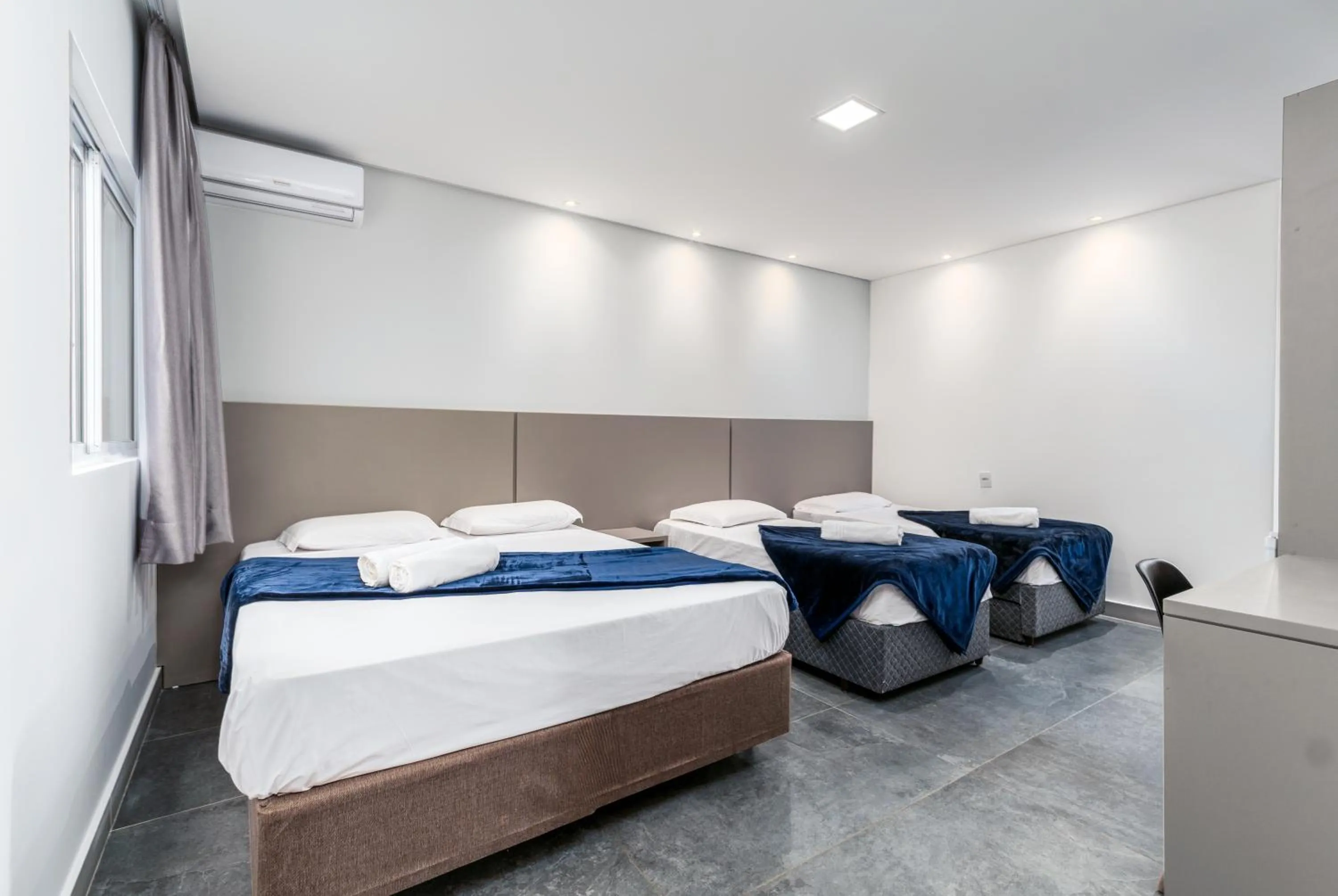 Photo of the whole room, Bed in Hotel Conchas