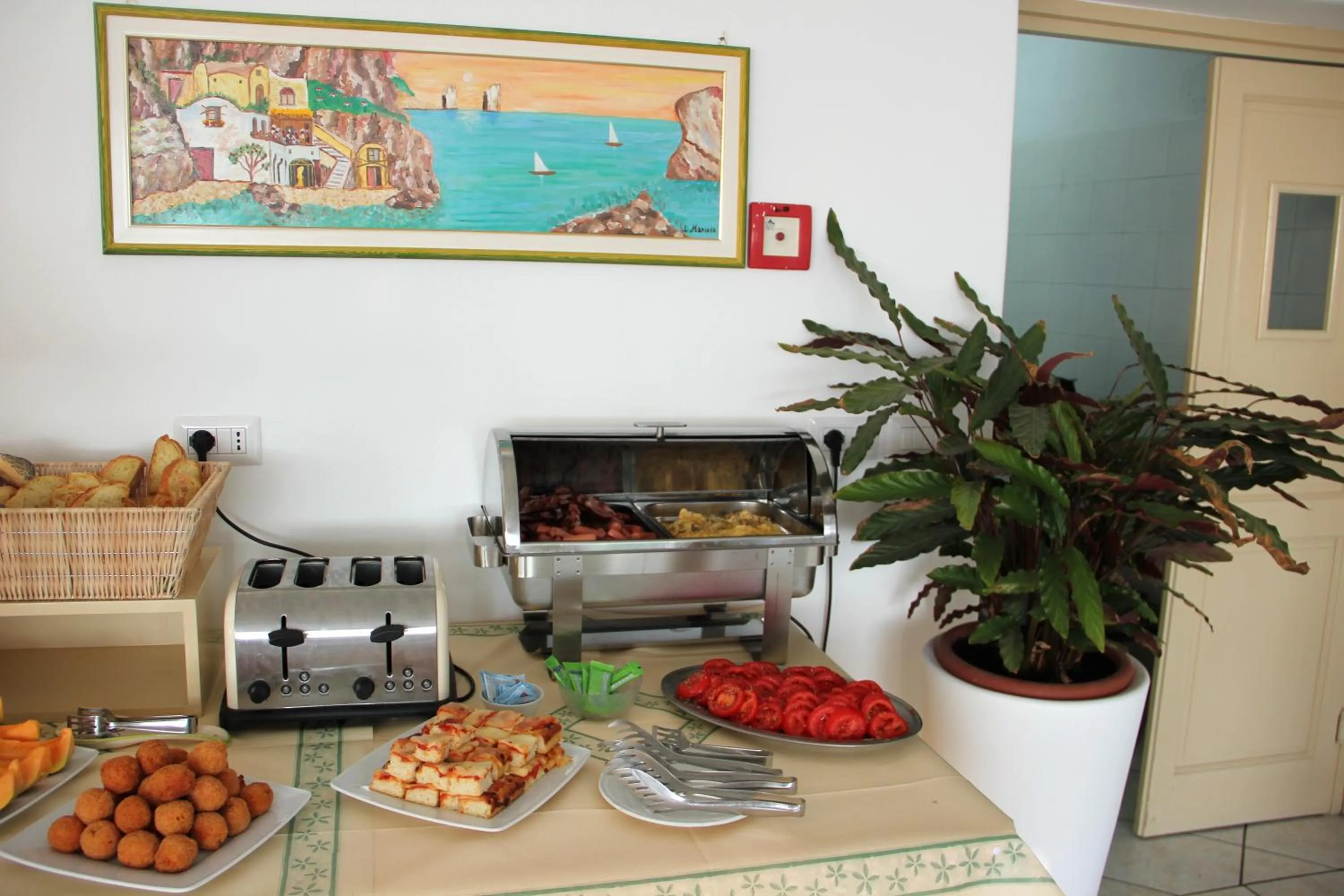 Buffet breakfast in Hotel Ossidiana Stromboli Center