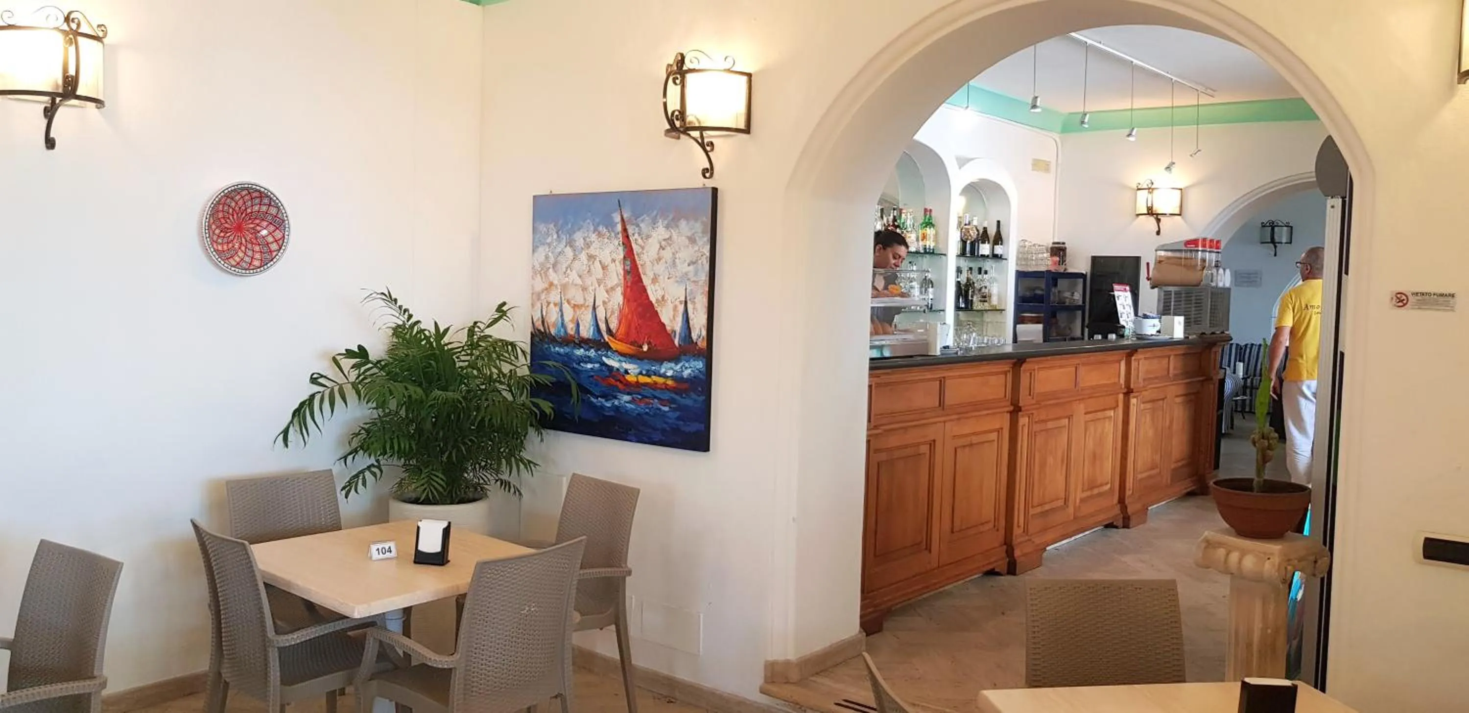 Restaurant/places to eat in Hotel Ossidiana Stromboli Center