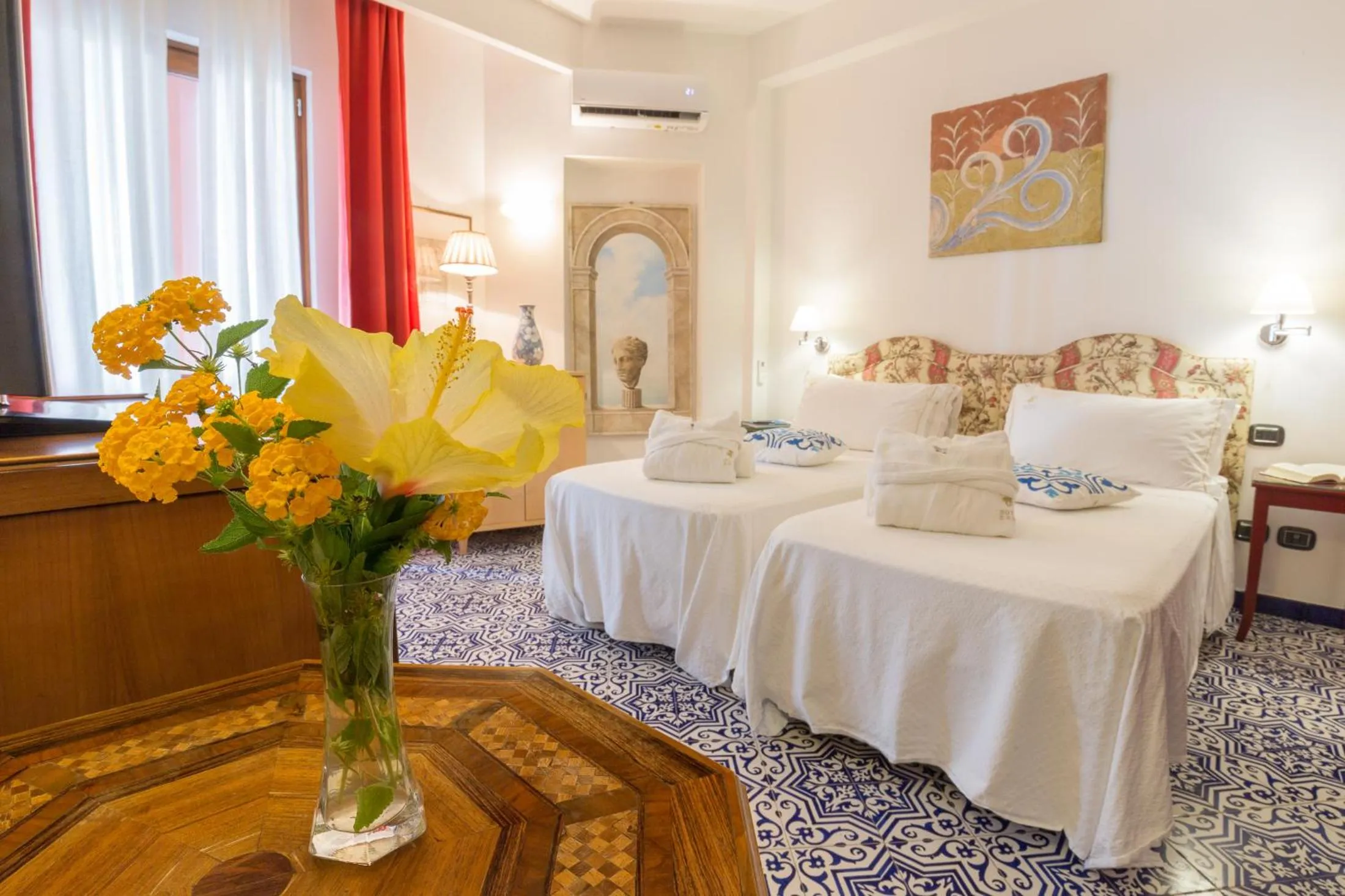 Bedroom, Bed in Hotel Eros