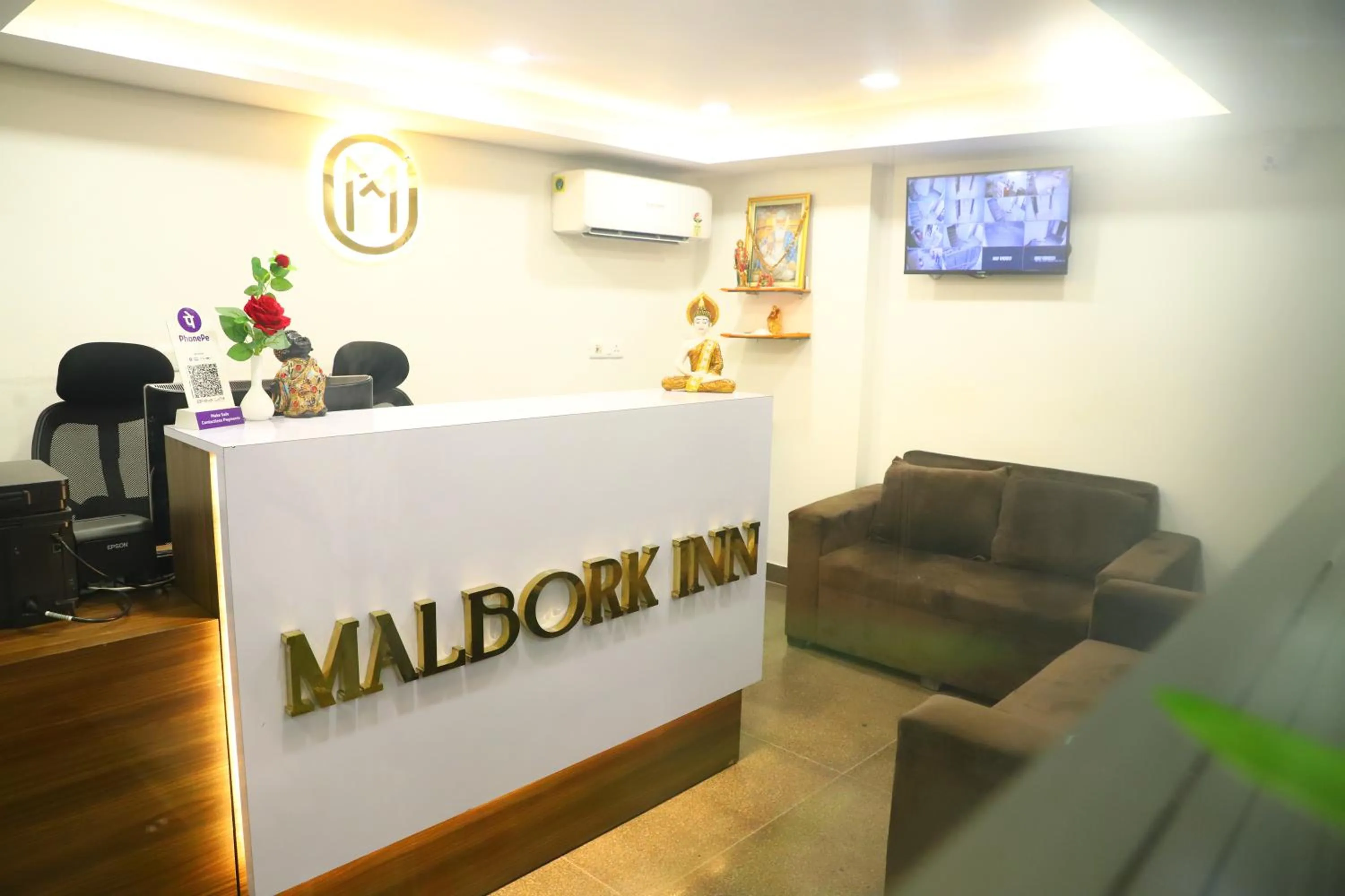 Hotel Malbork Inn Rajouri Garden Delhi - Couple Friendly Local IDs Accepted
