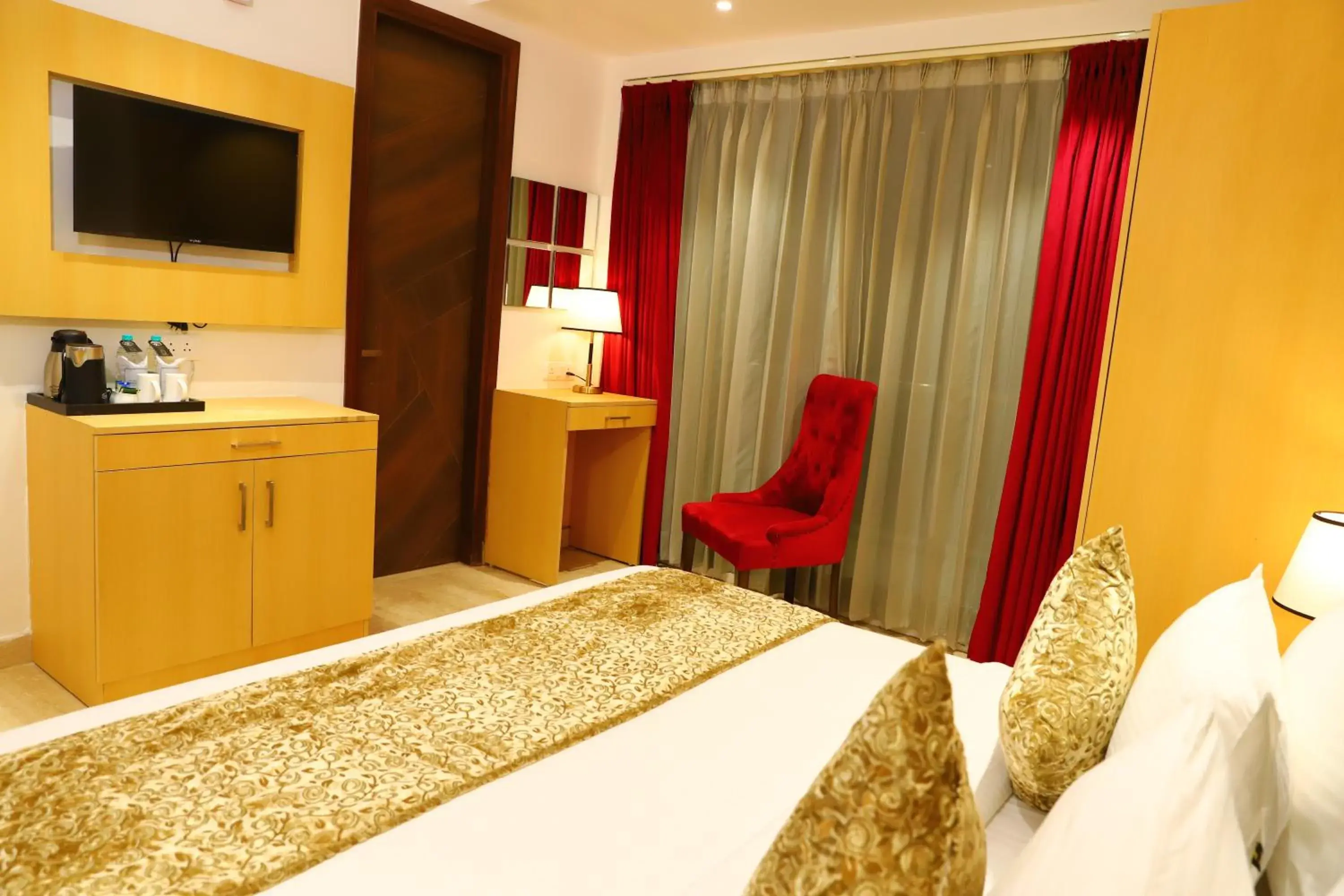 Hotel Malbork Inn Rajouri Garden Delhi - Couple Friendly Local IDs Accepted Hotel Malbork Inn Rajouri Garden Delhi - Couple Friendly Local IDs Accepted