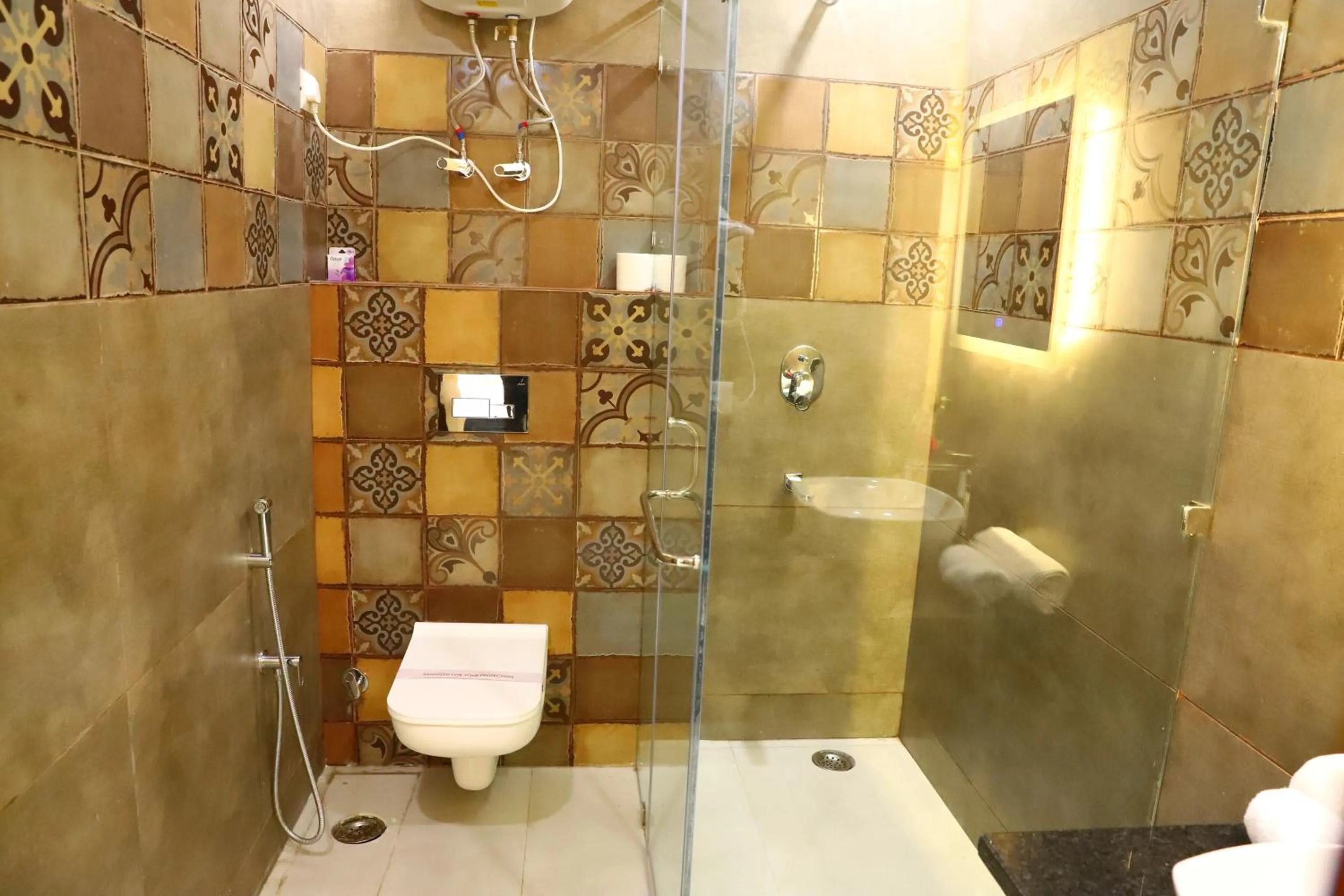 Hotel Malbork Inn Rajouri Garden Delhi - Couple Friendly Local IDs Accepted