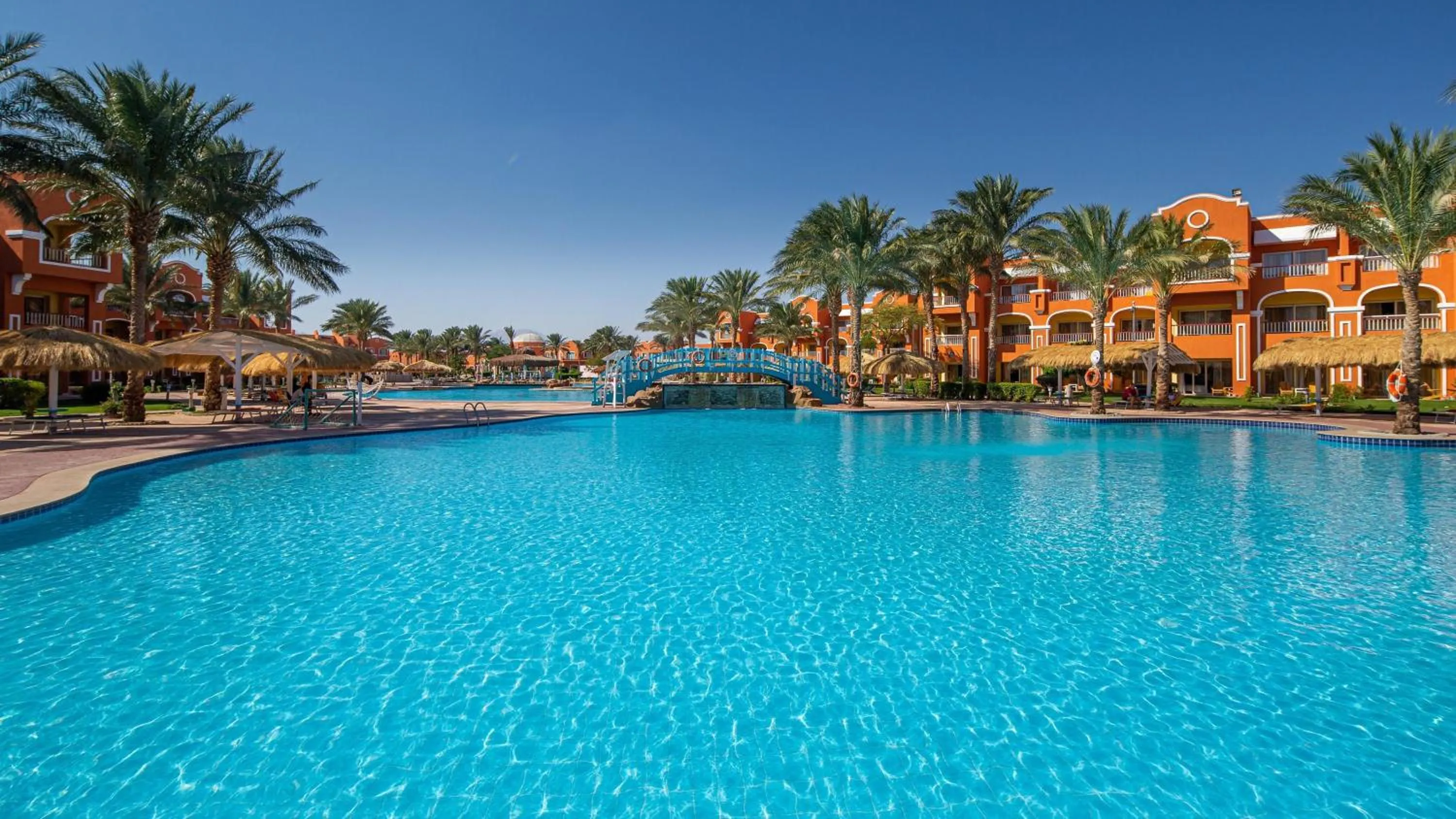 Swimming pool in Sentido Caribbean World Soma Bay