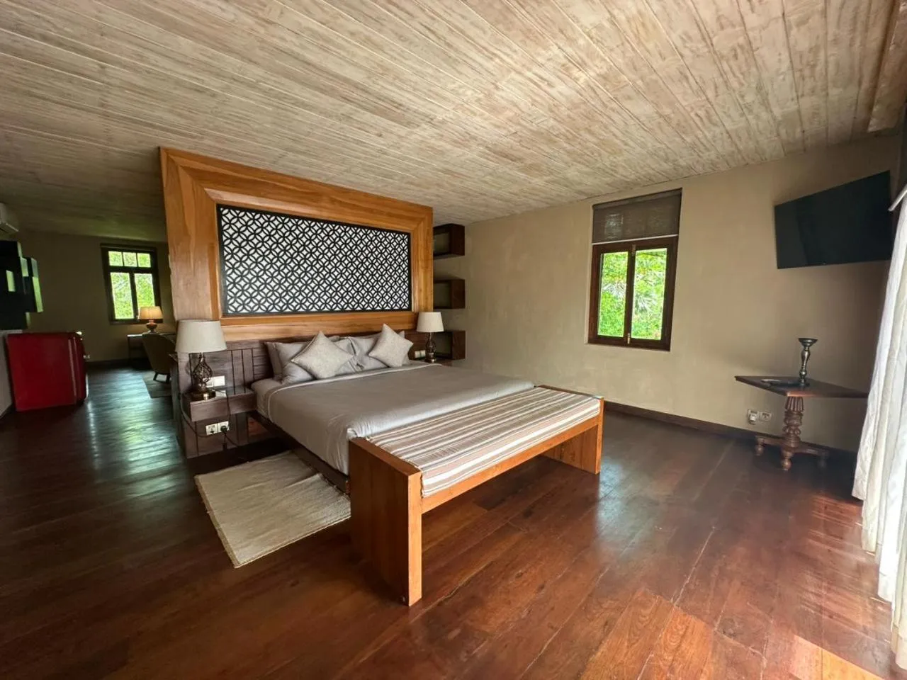 Photo of the whole room, Bed in NIKARA Luxury Beach House
