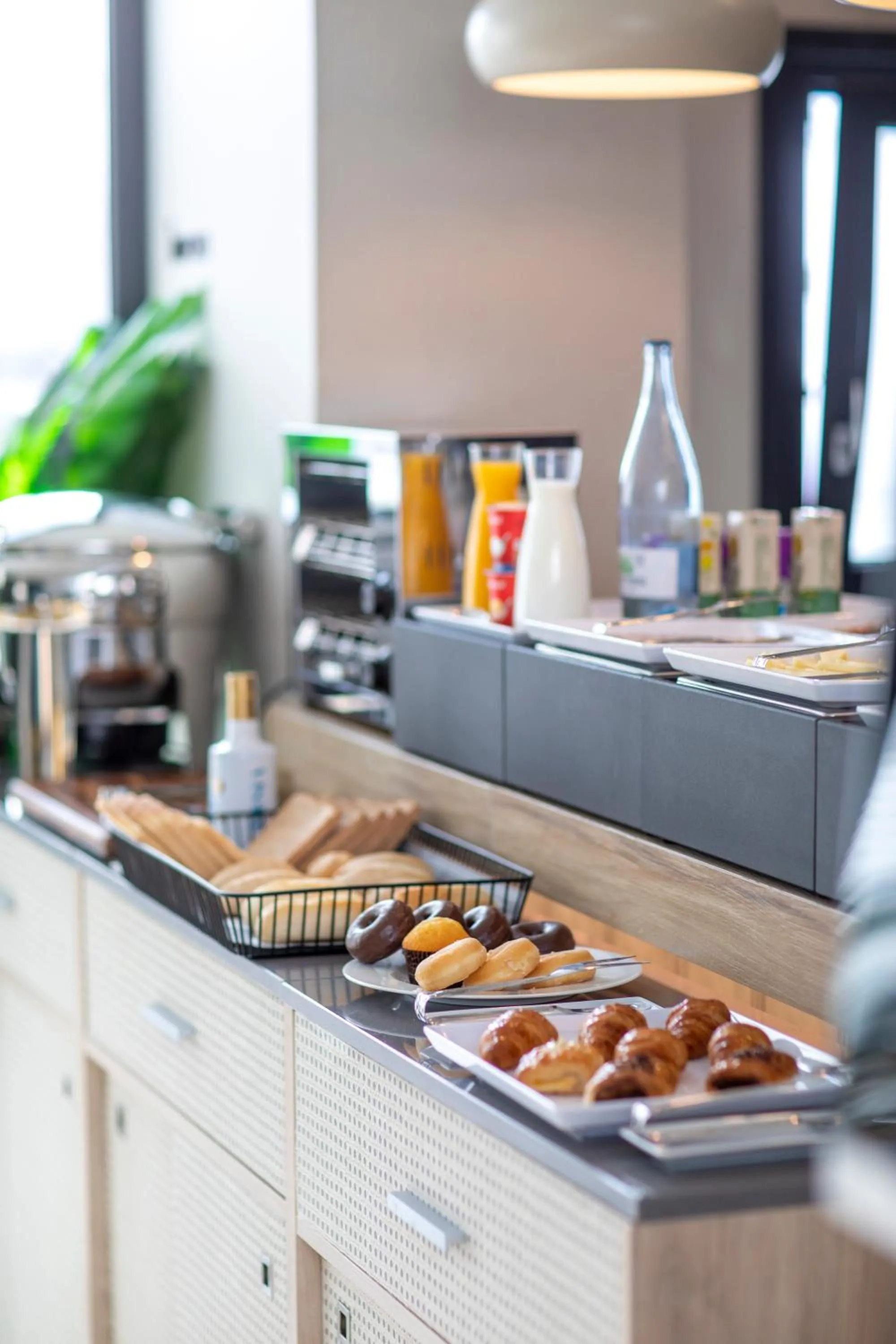 Buffet breakfast in Soho Boutique Columela