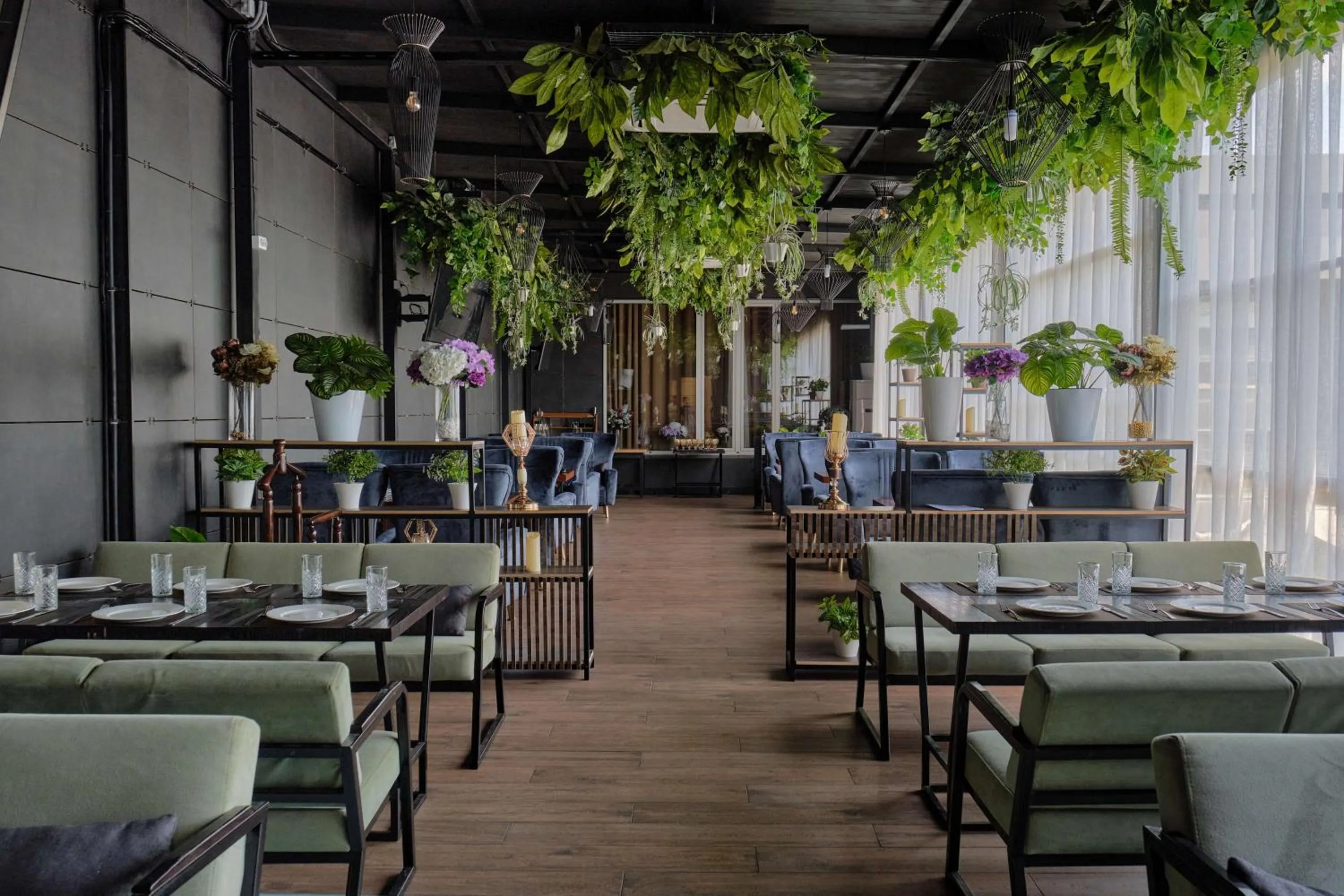 Restaurant/places to eat in Panarams Tashkent Hotel, a member of Radisson Individuals