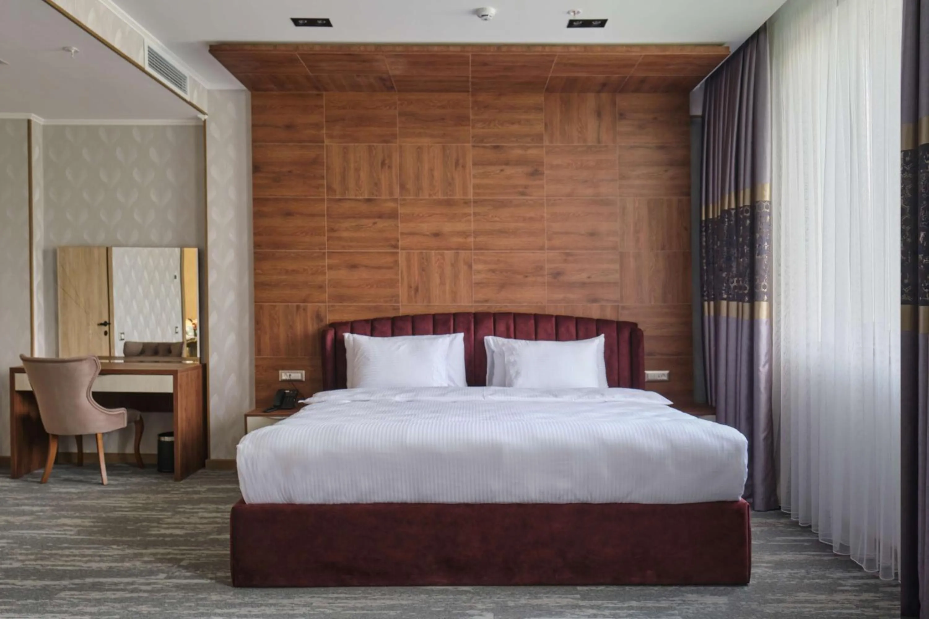 Photo of the whole room, Bed in Panarams Tashkent Hotel, a member of Radisson Individuals