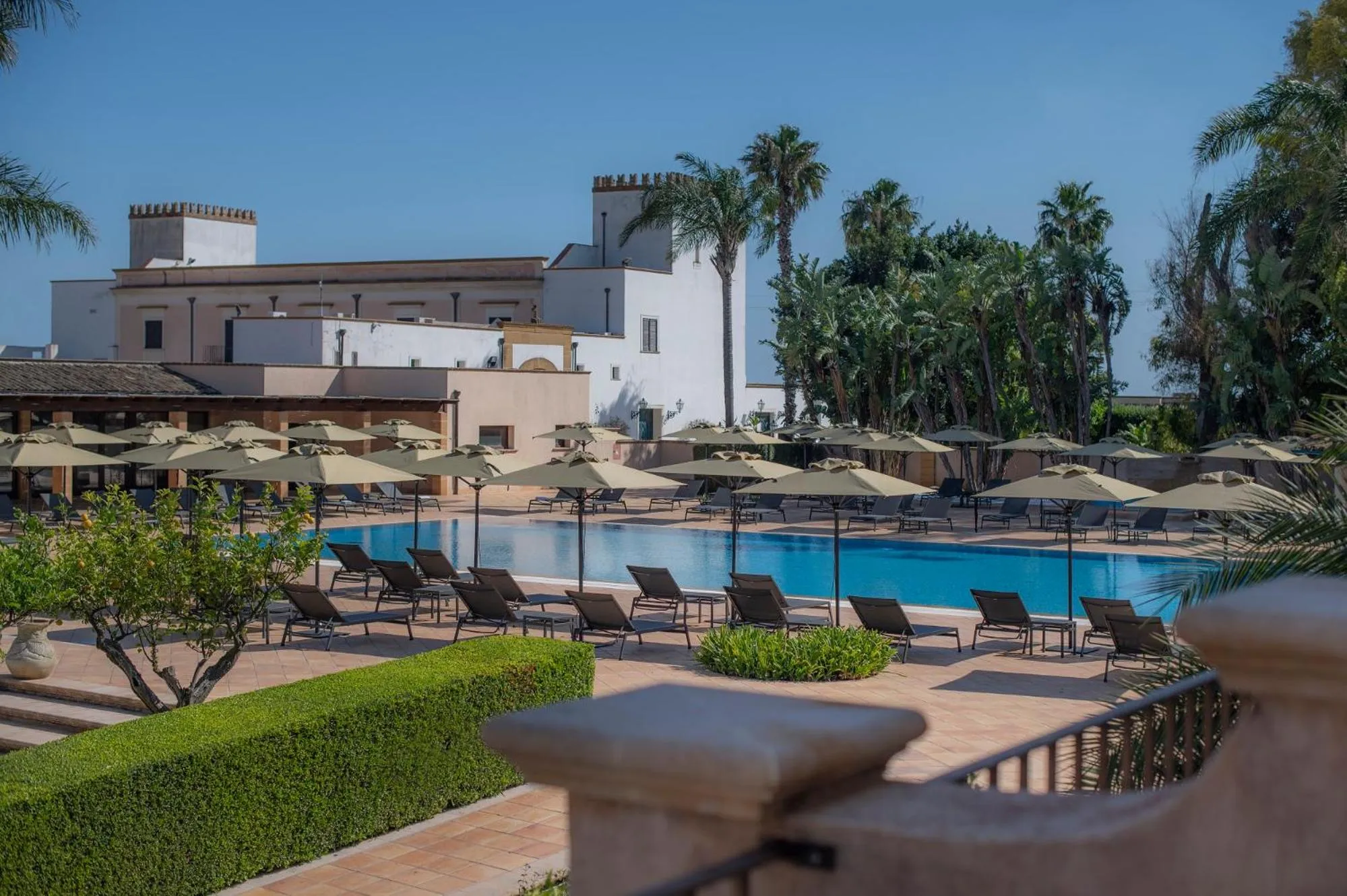 Pool view in Almar Giardino di Costanza Mazara del Vallo