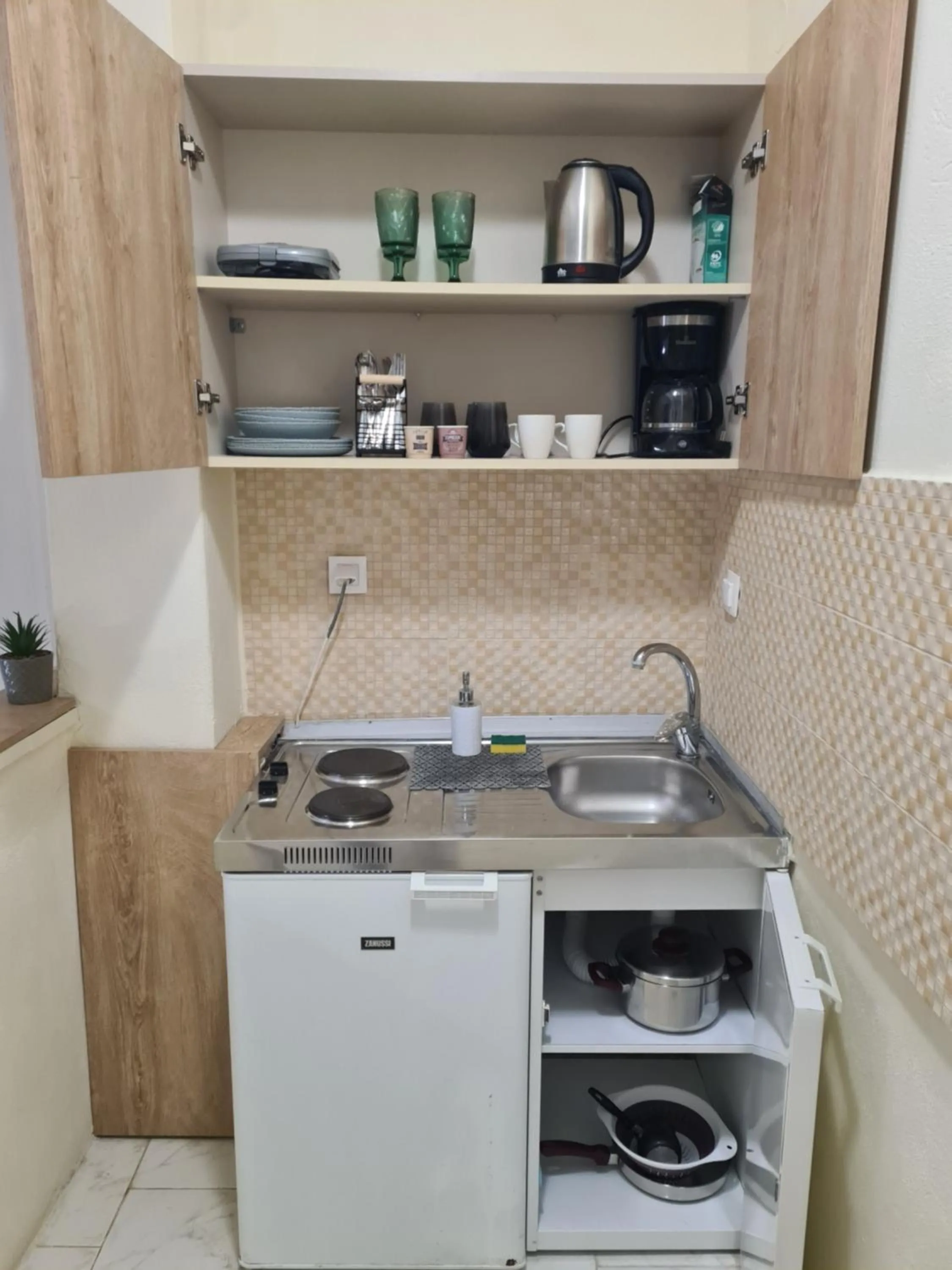 Ionian Boutique Apartments - Corfu Seaside Getaways