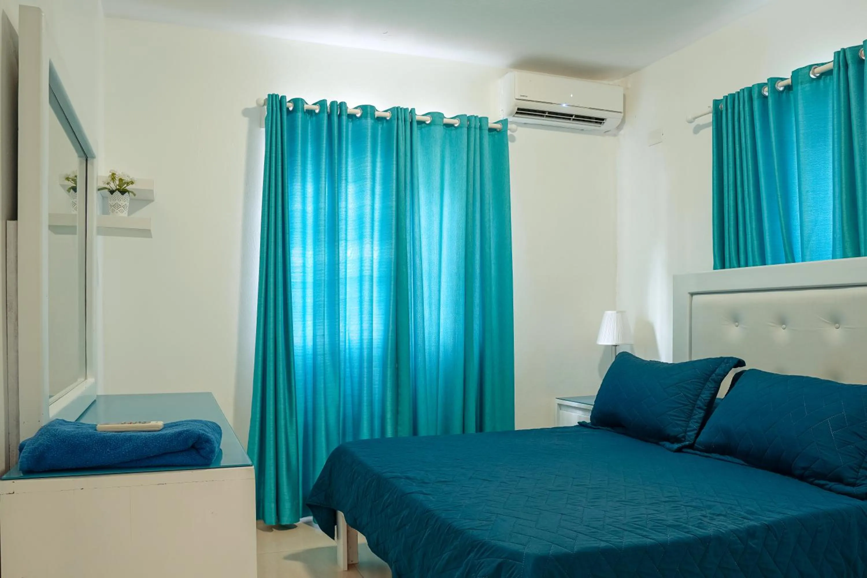 Property building, Bed in Ria Hotel