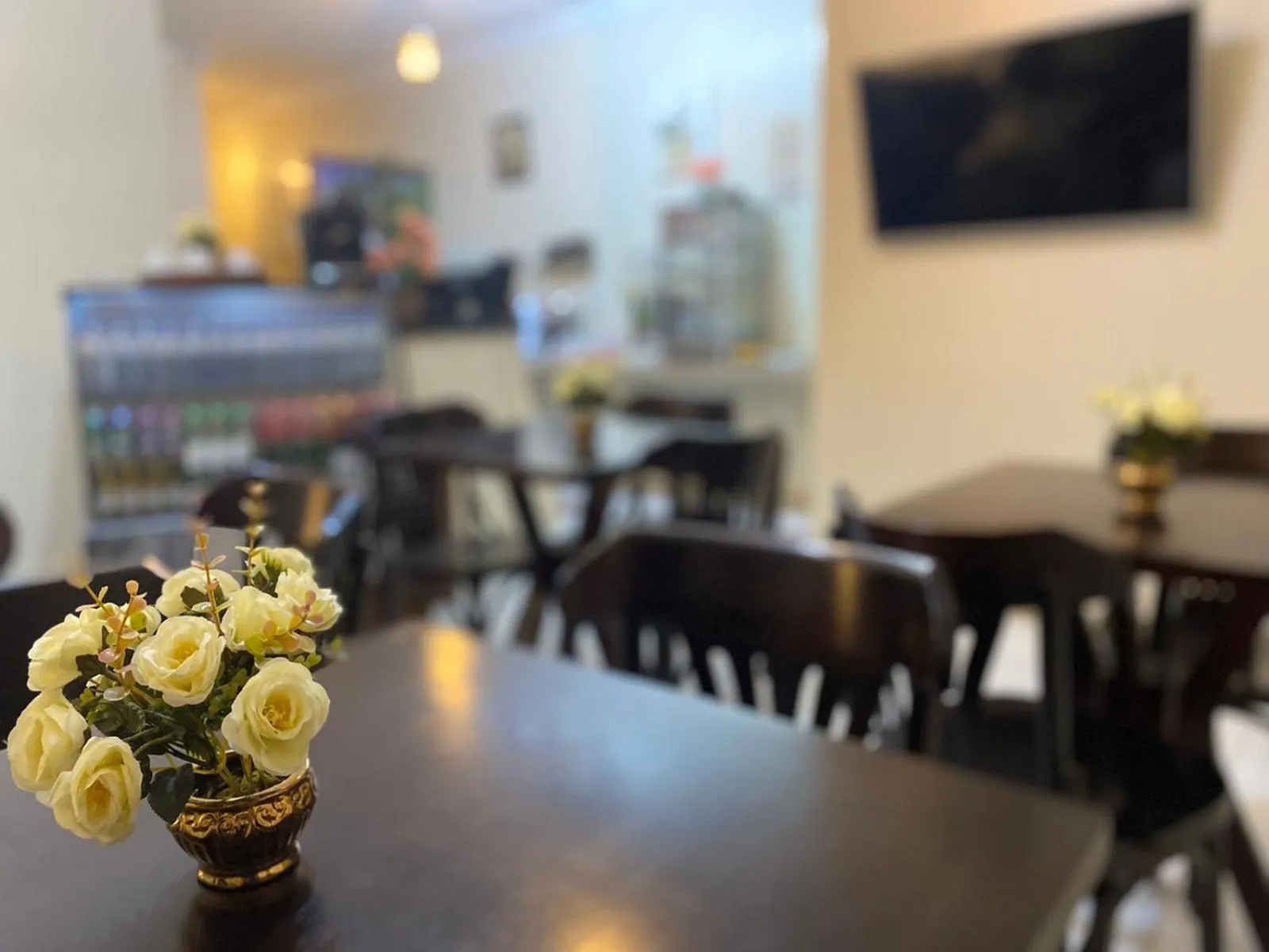 Restaurant/places to eat in Bertolini Hotel