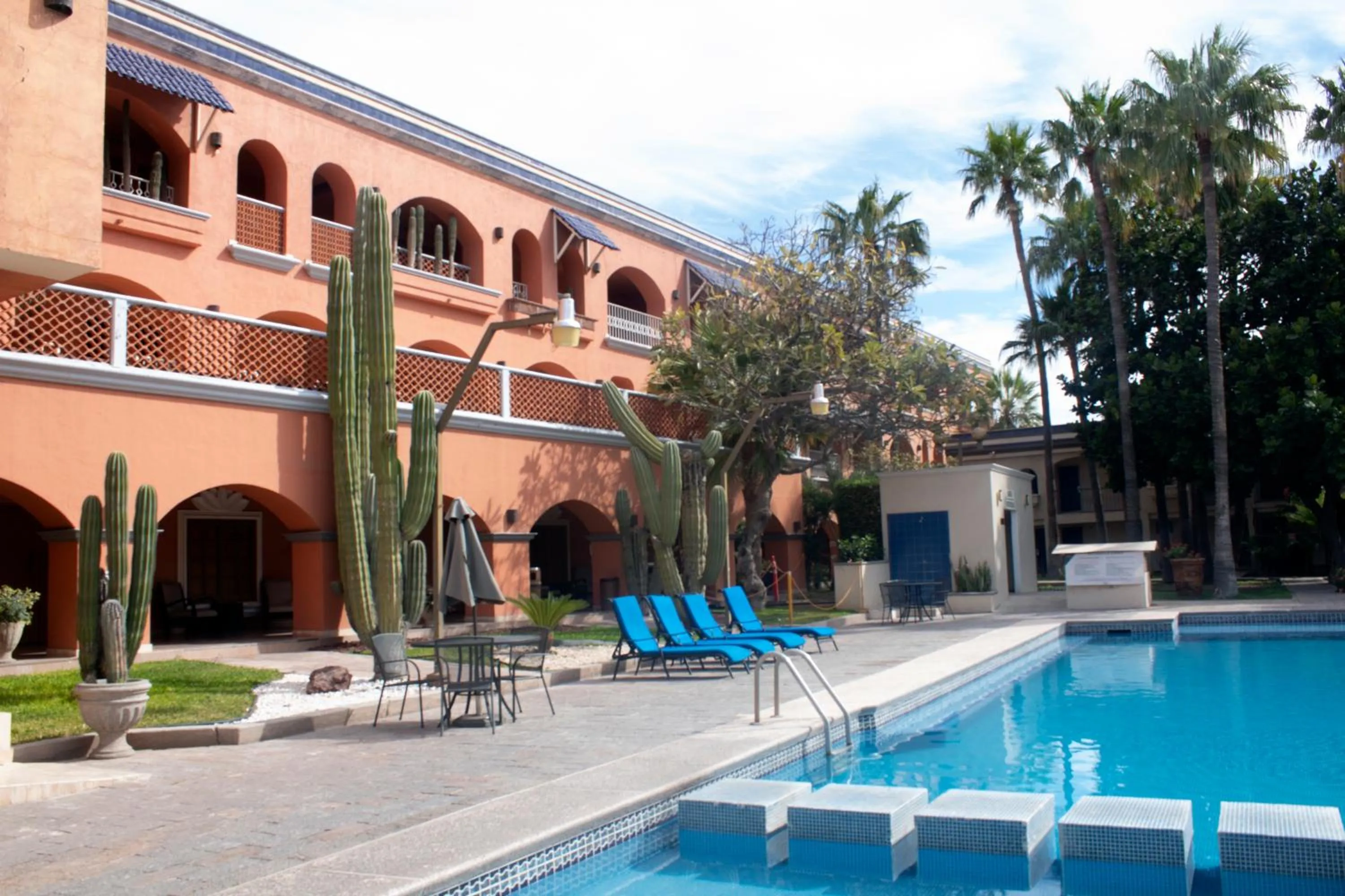 Property building in Hotel Armida Guaymas