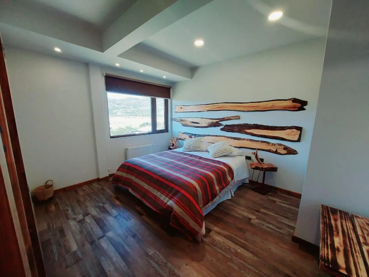 Photo of the whole room, Bed in Morrena Lodge