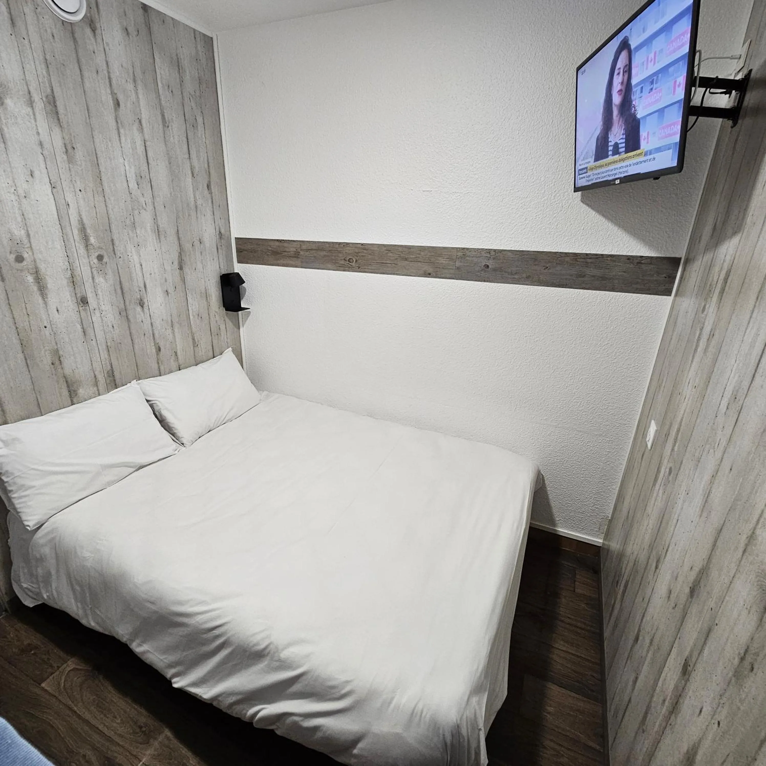 Bed in Class'Eco Namur