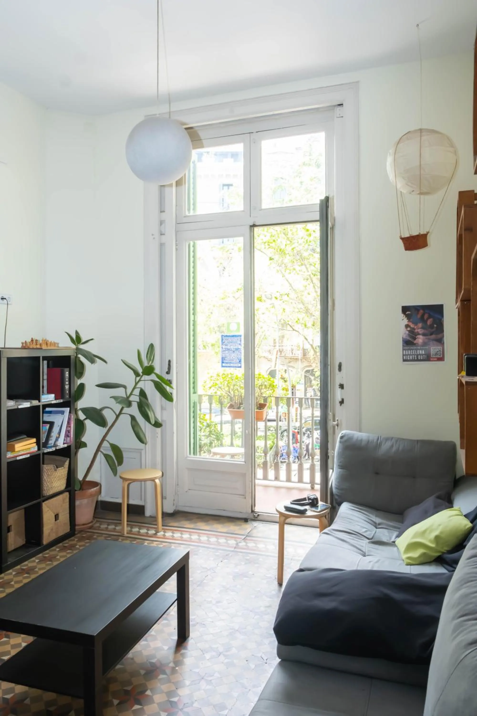 Living room in 360 Hostel Borne